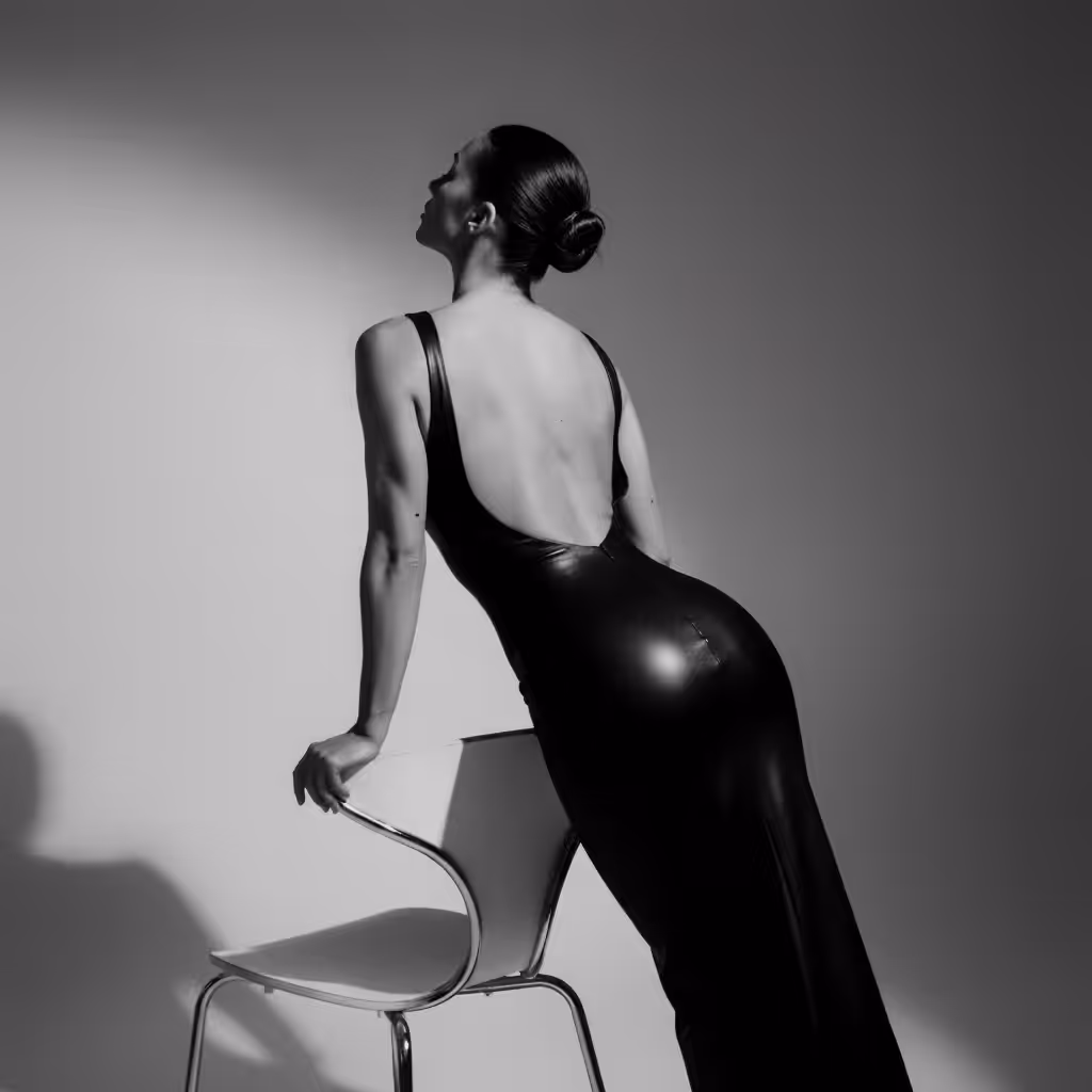 Essence 4