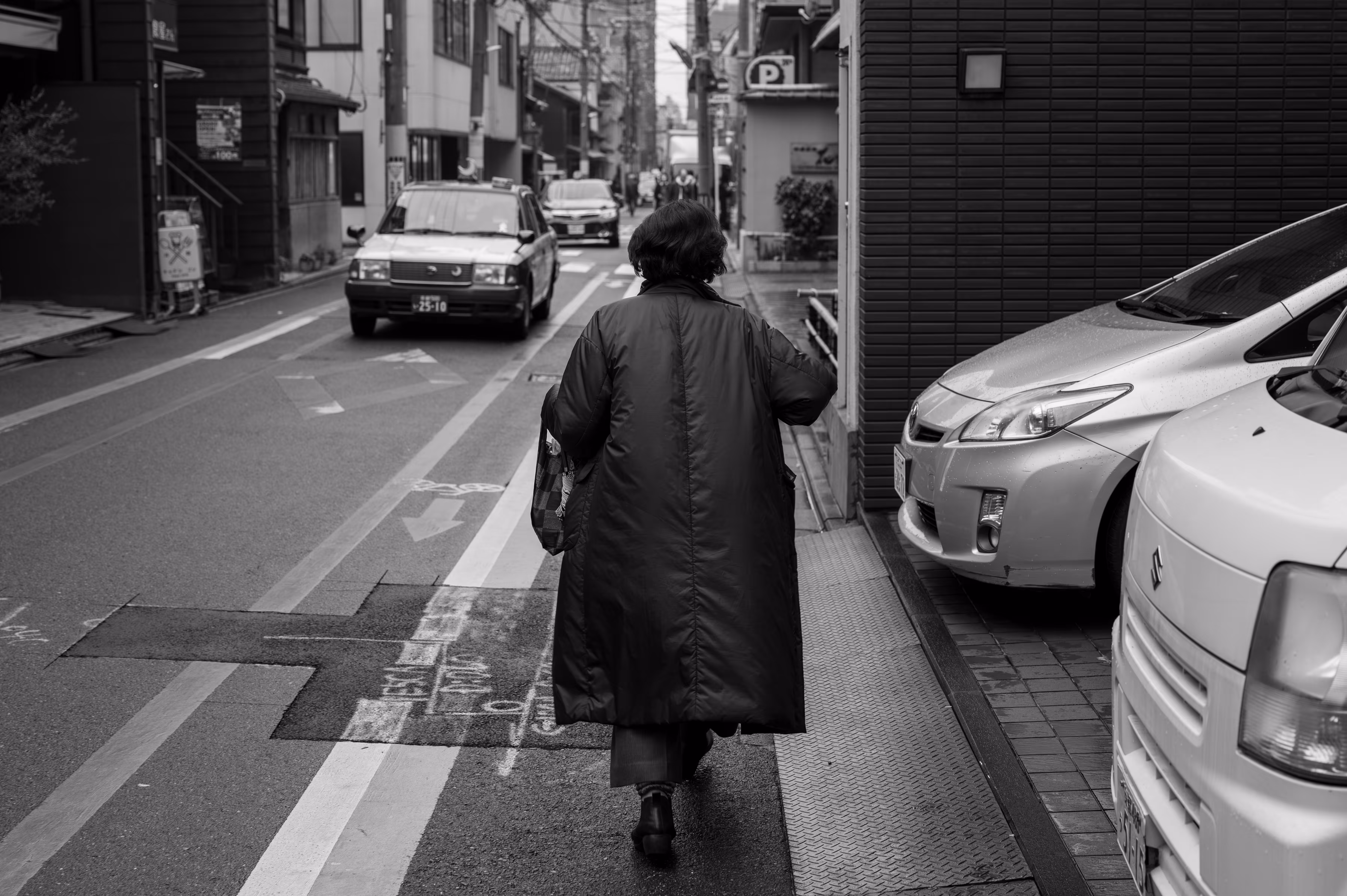 Still Kyoto: Moving With the City