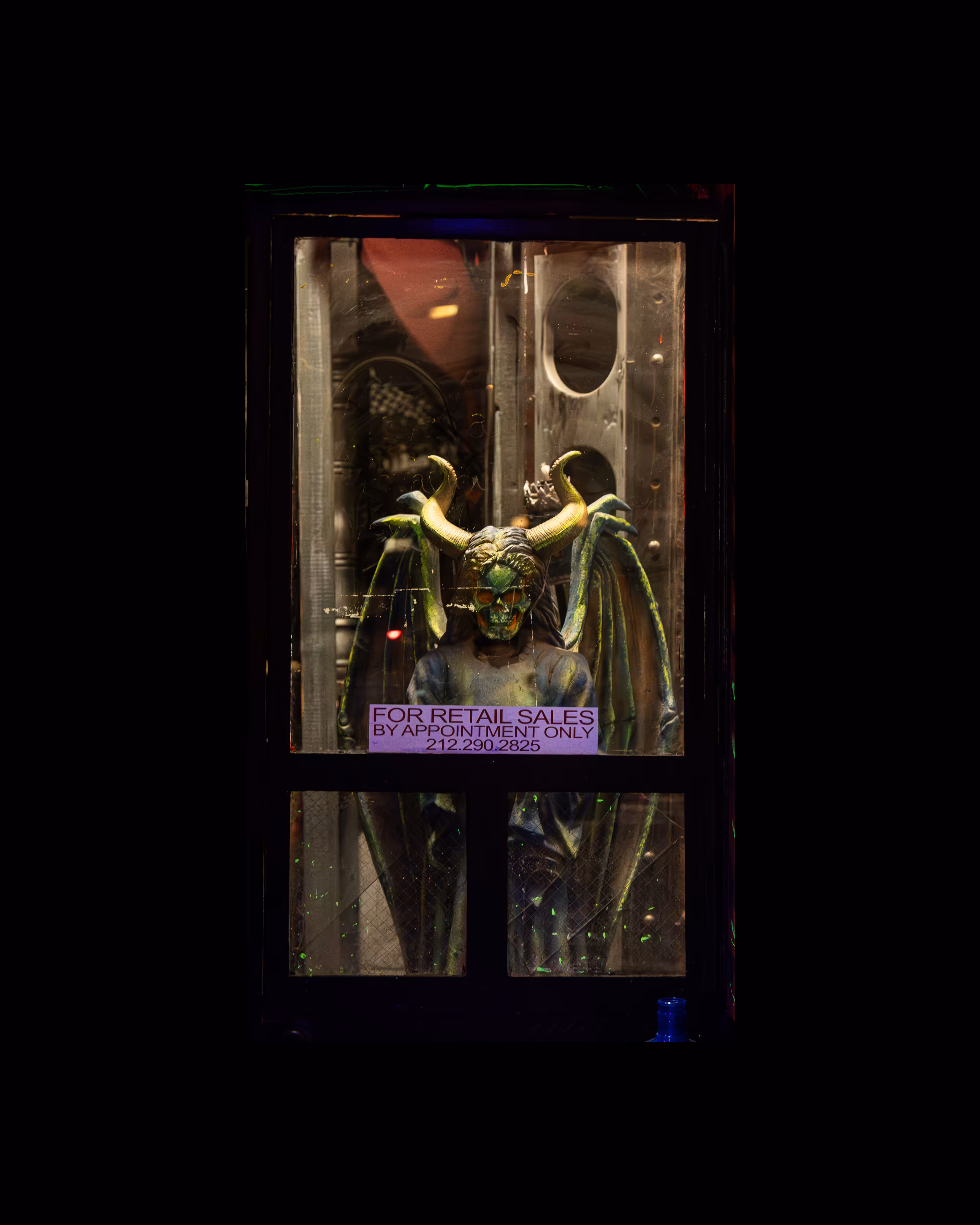 WINDOWS // NYC: WINDOW 525