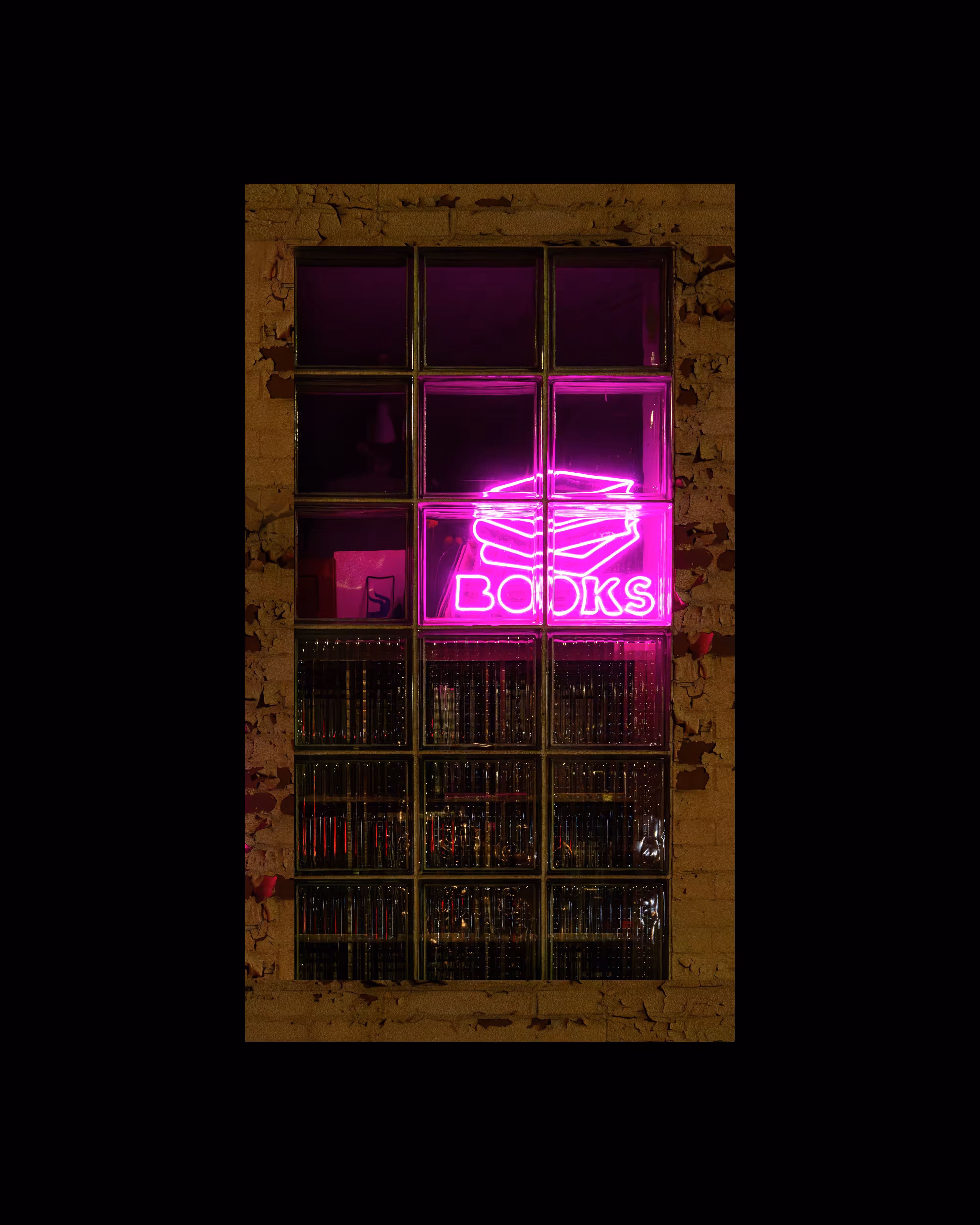 WINDOWS // NYC: WINDOW 542