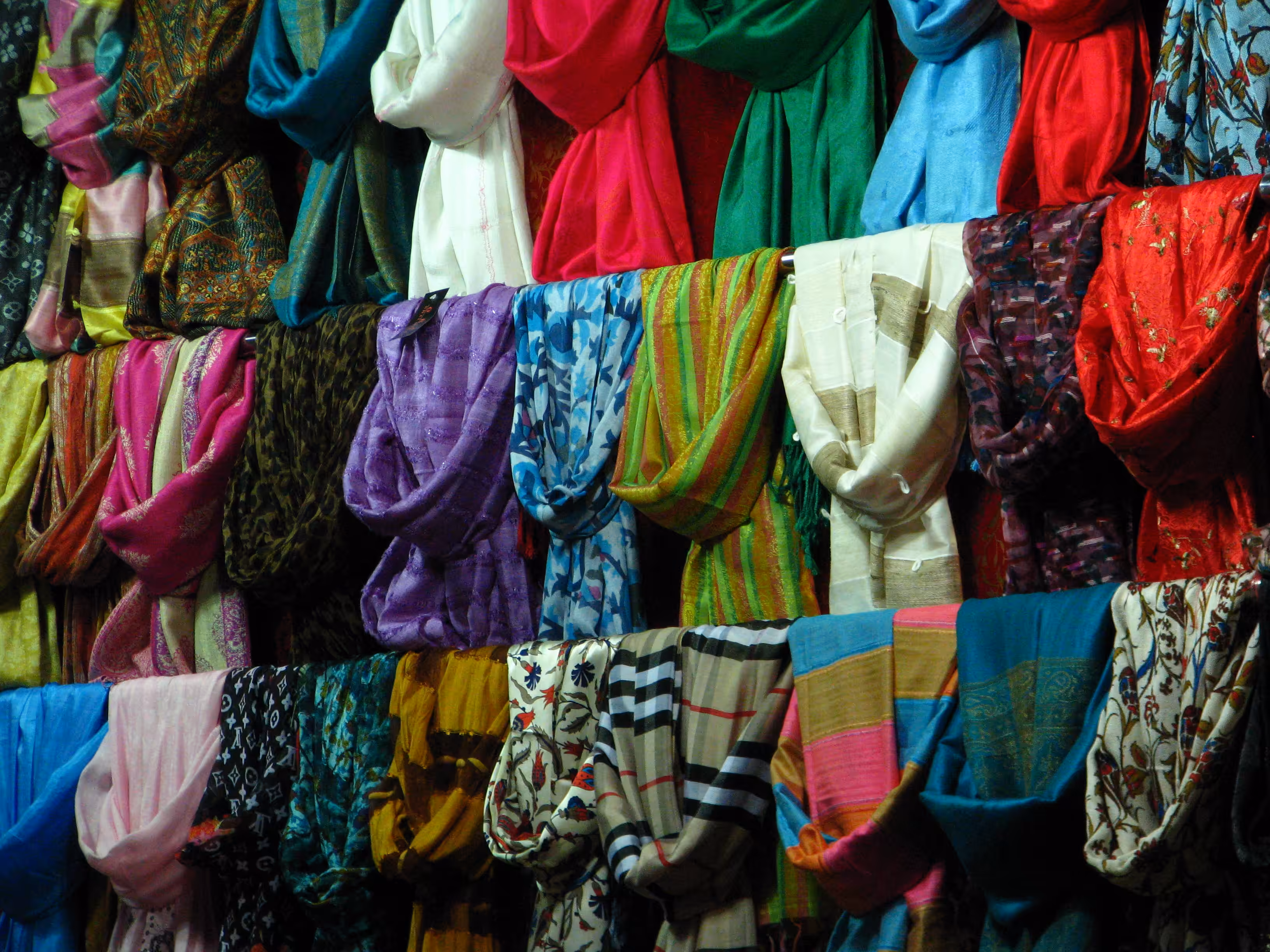 scarves at the grand bazaar in istanbul