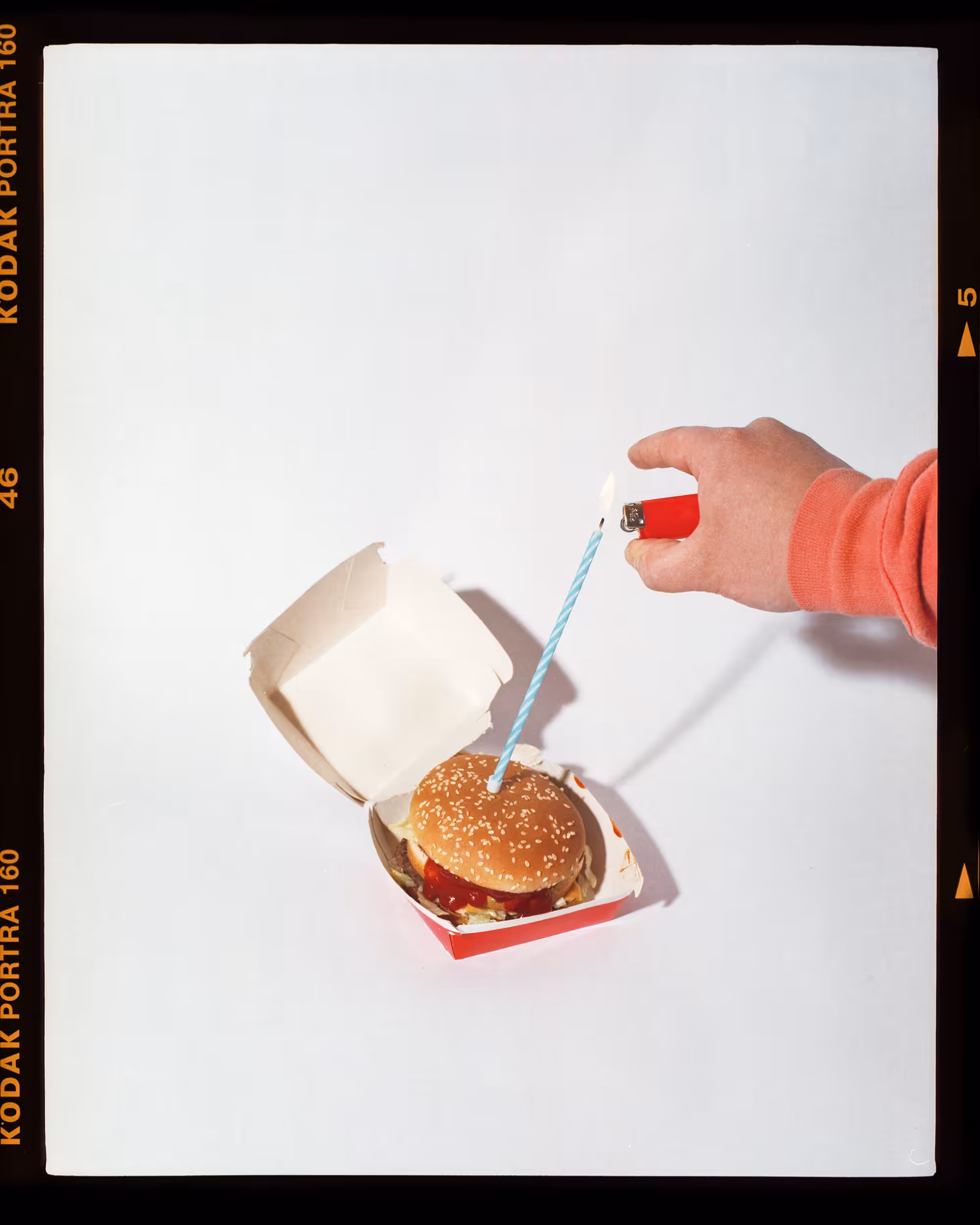 FIRING BURGER CAKE
