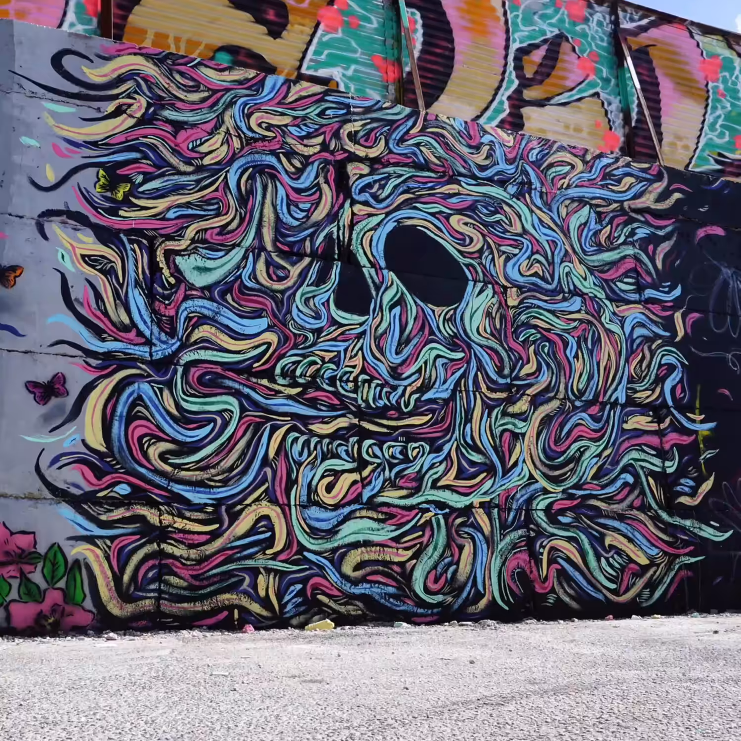 Miami, FL Skull Mural Memorial (Dec '17 - Dec '18)