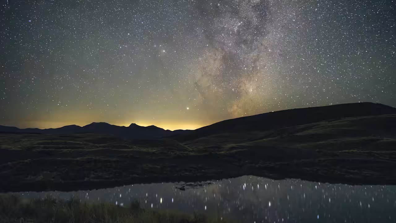 Our Little Universe - MMM