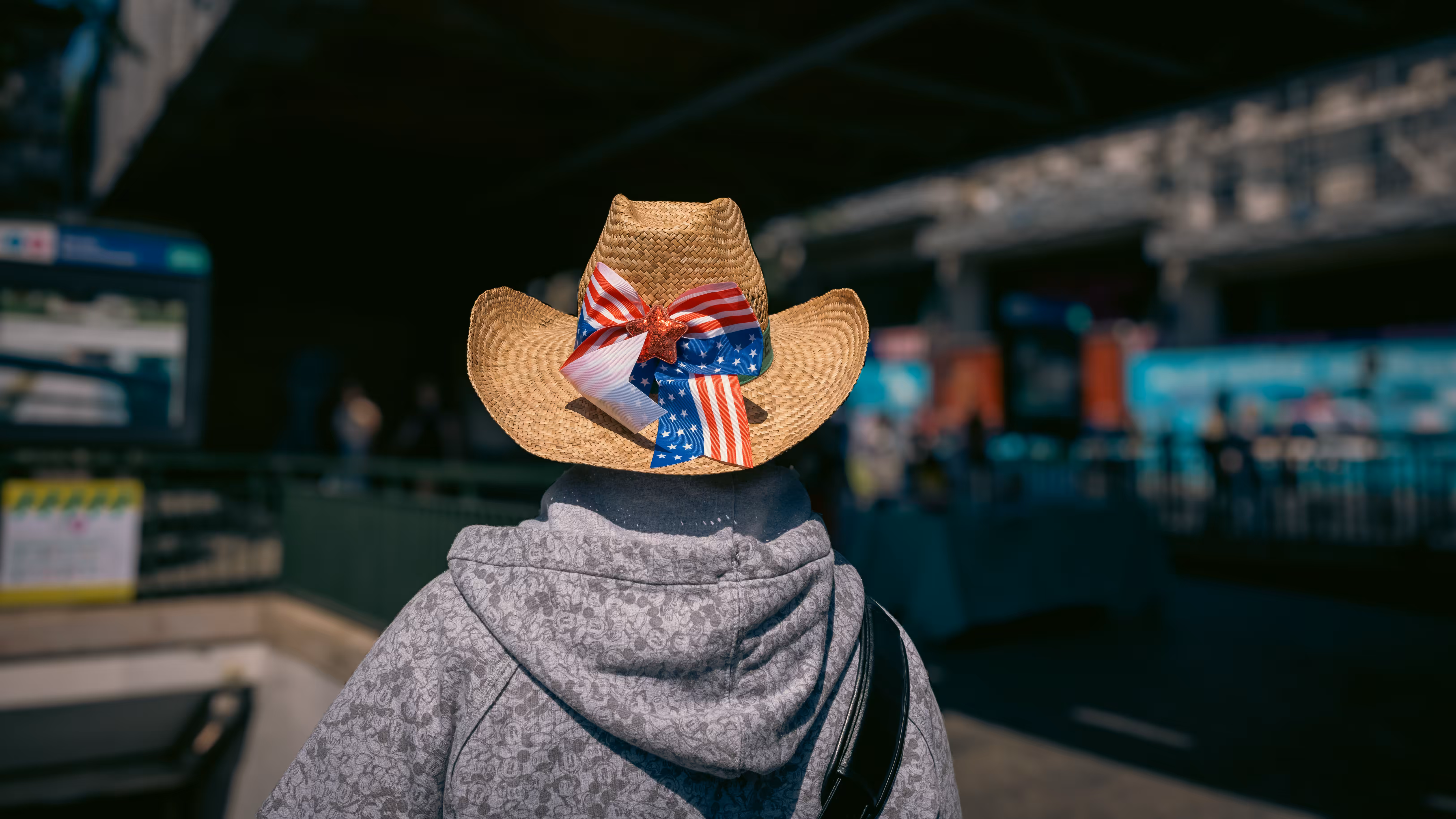 City Hats 906