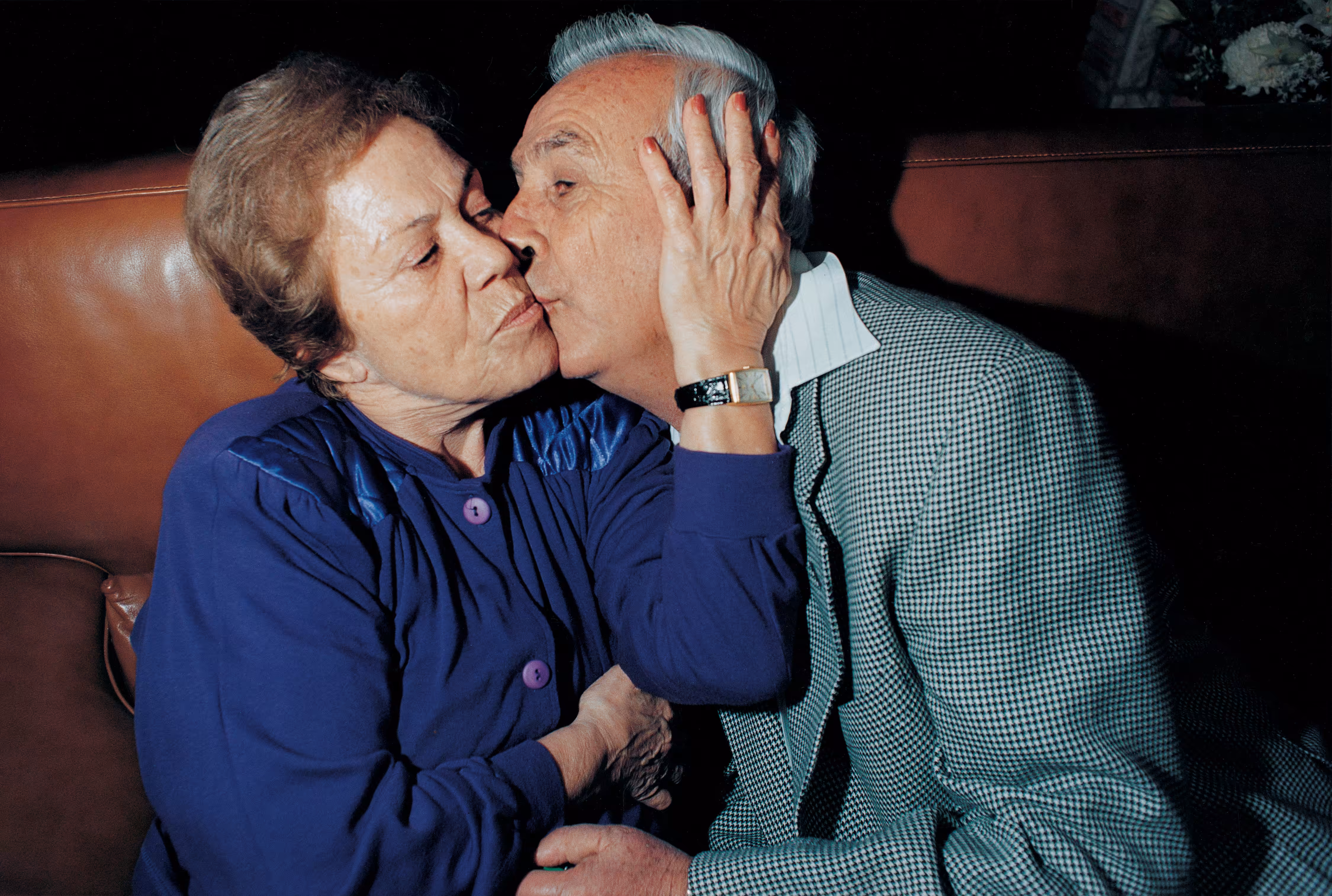 Closer - Grandparents kiss, 1998