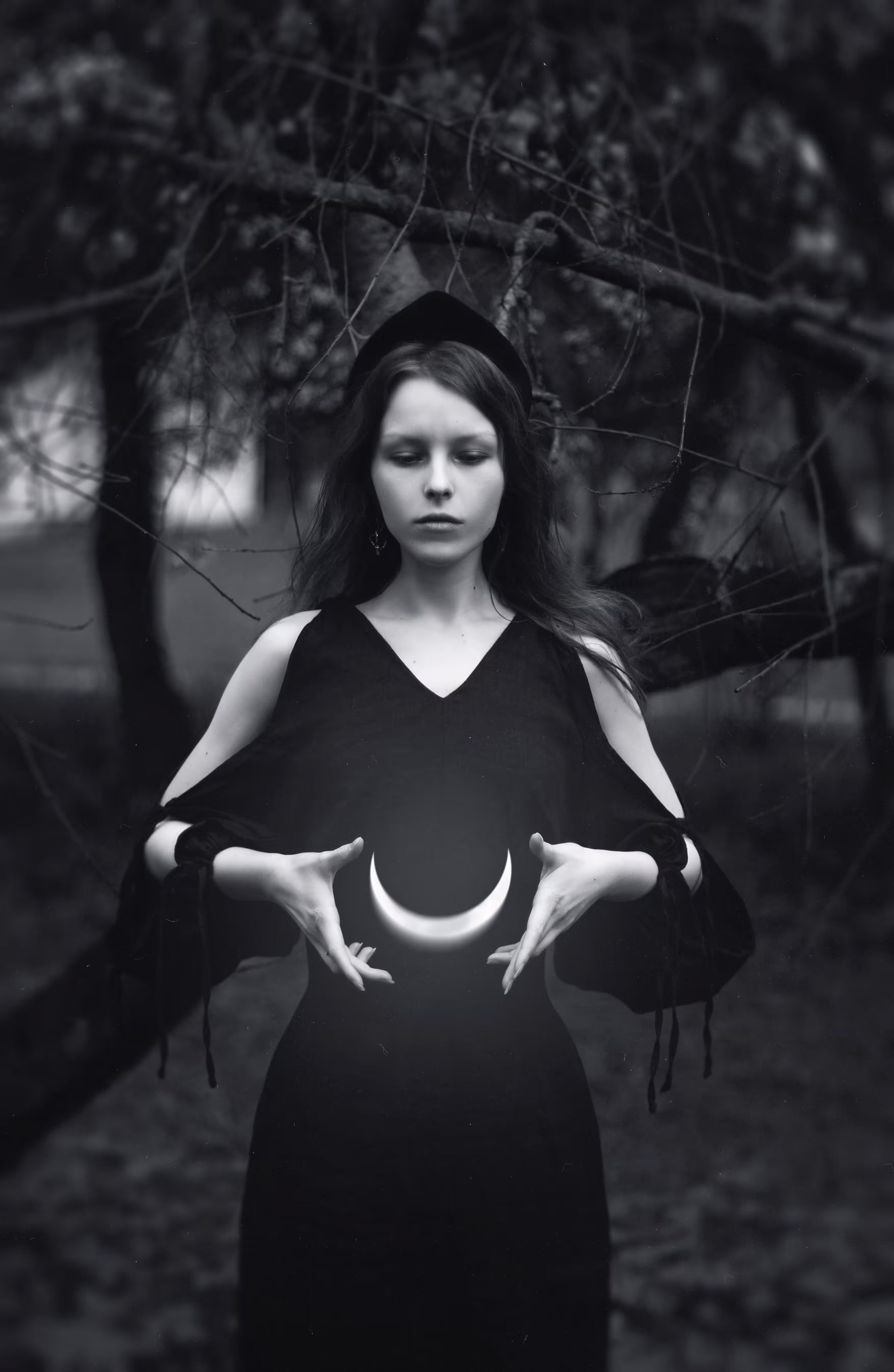 Moon Witch #1