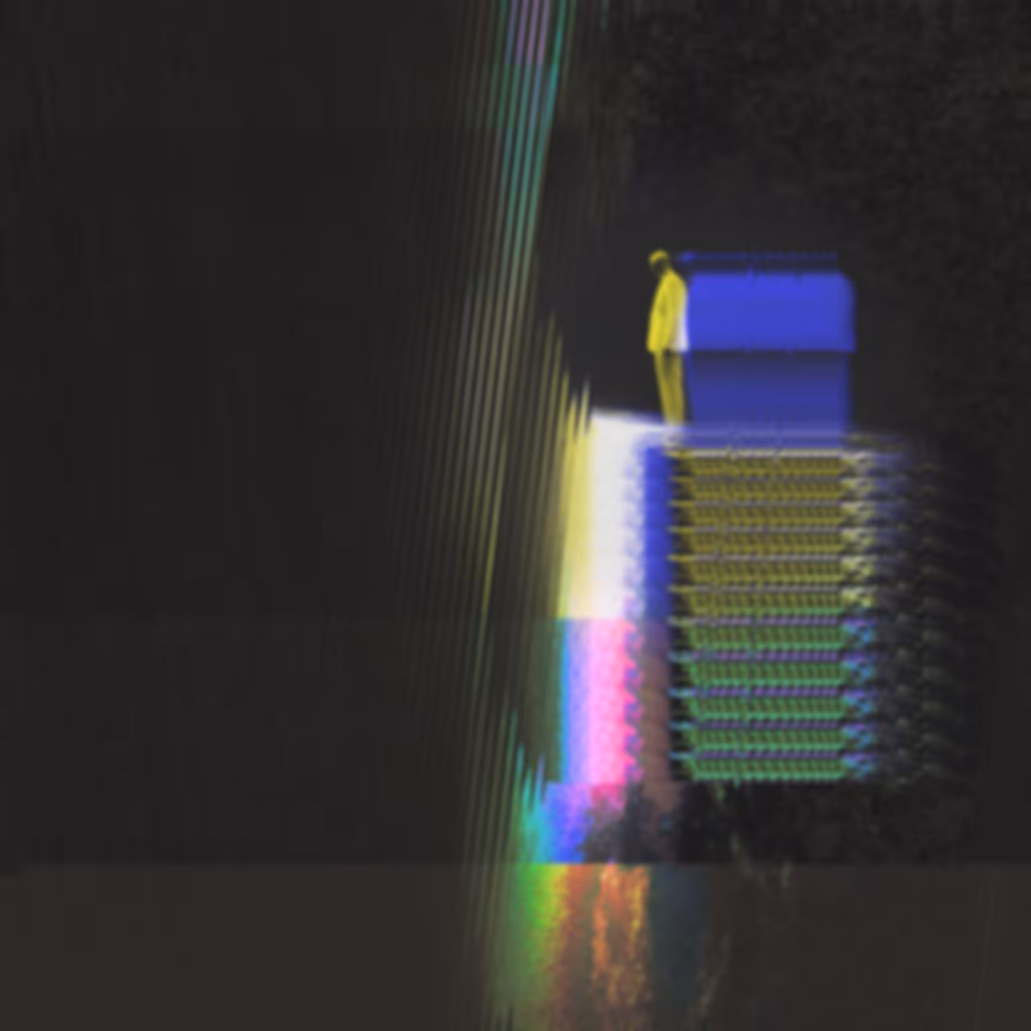 Between Glitch and Darkness