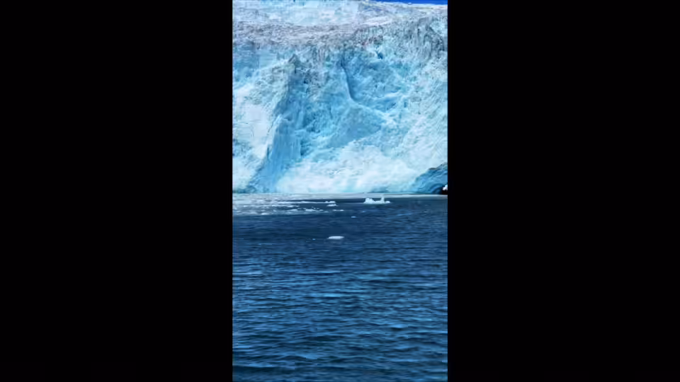 Glacier Breaking