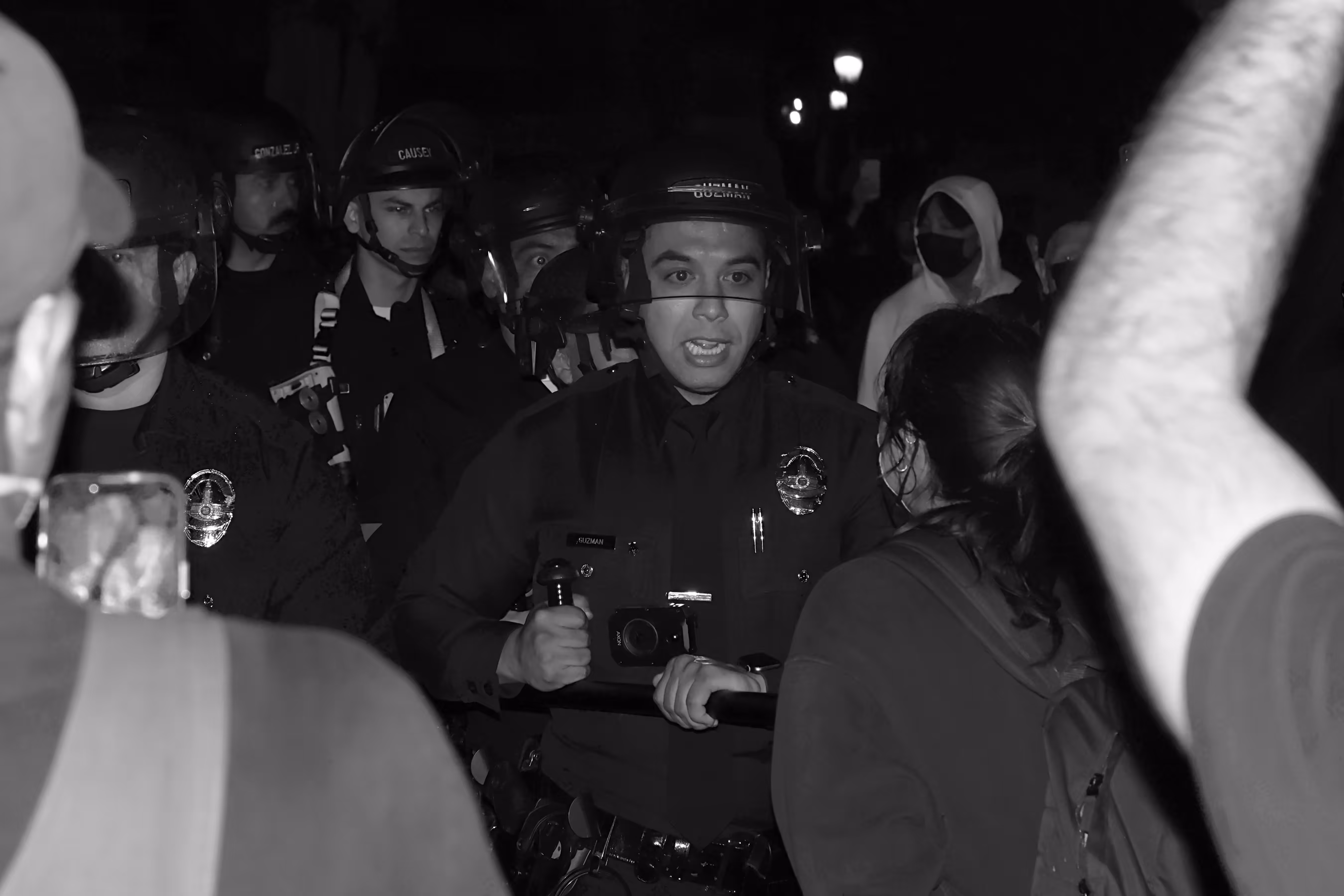 LA Editorial: Face Off