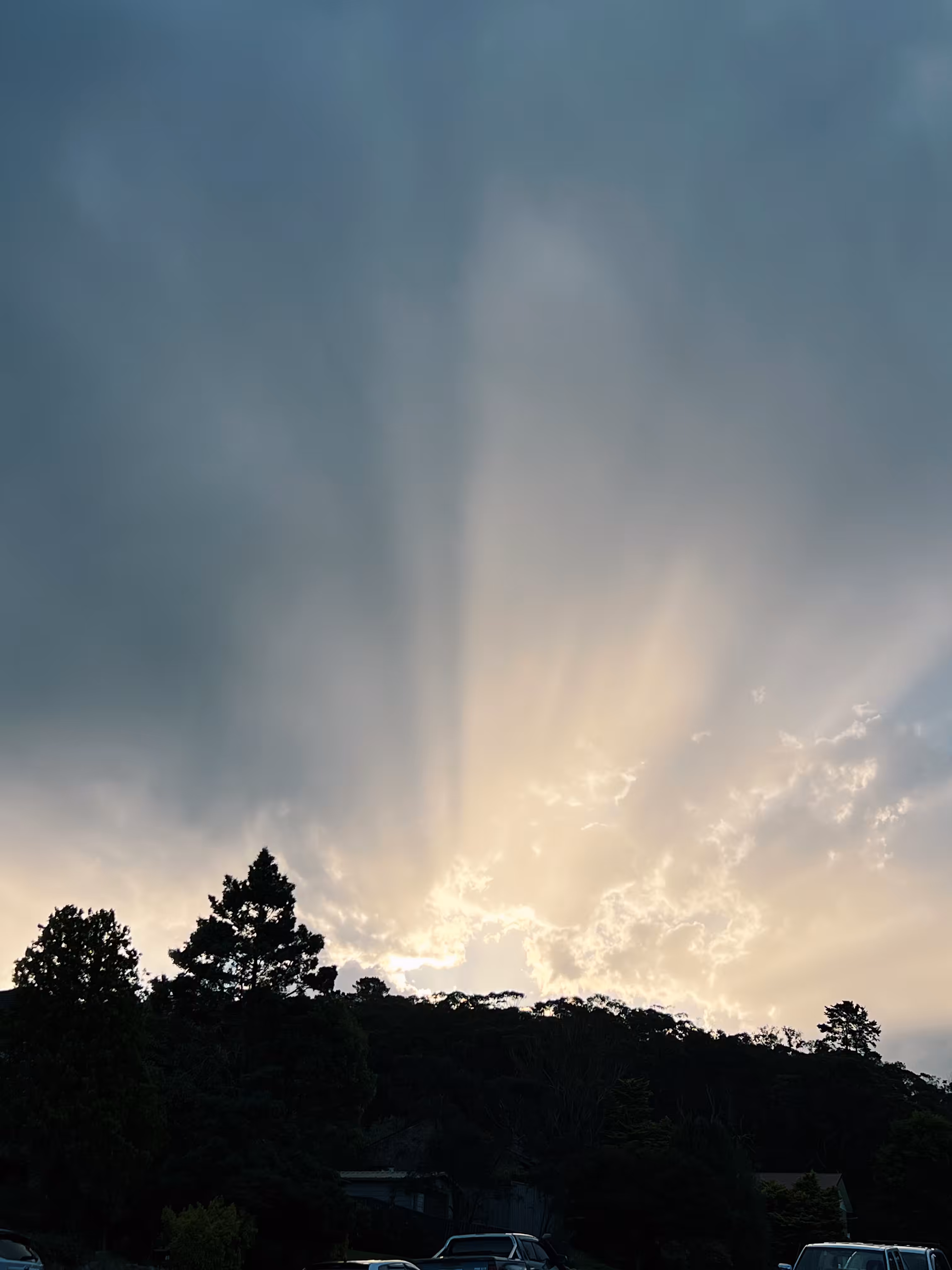 Rodeo posts: god rays