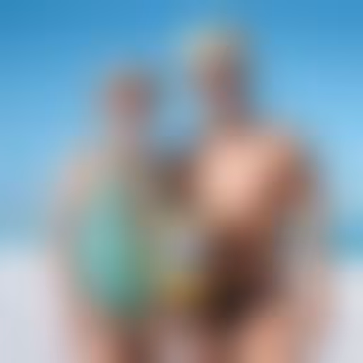 Jay et Albertine en maillot de bain