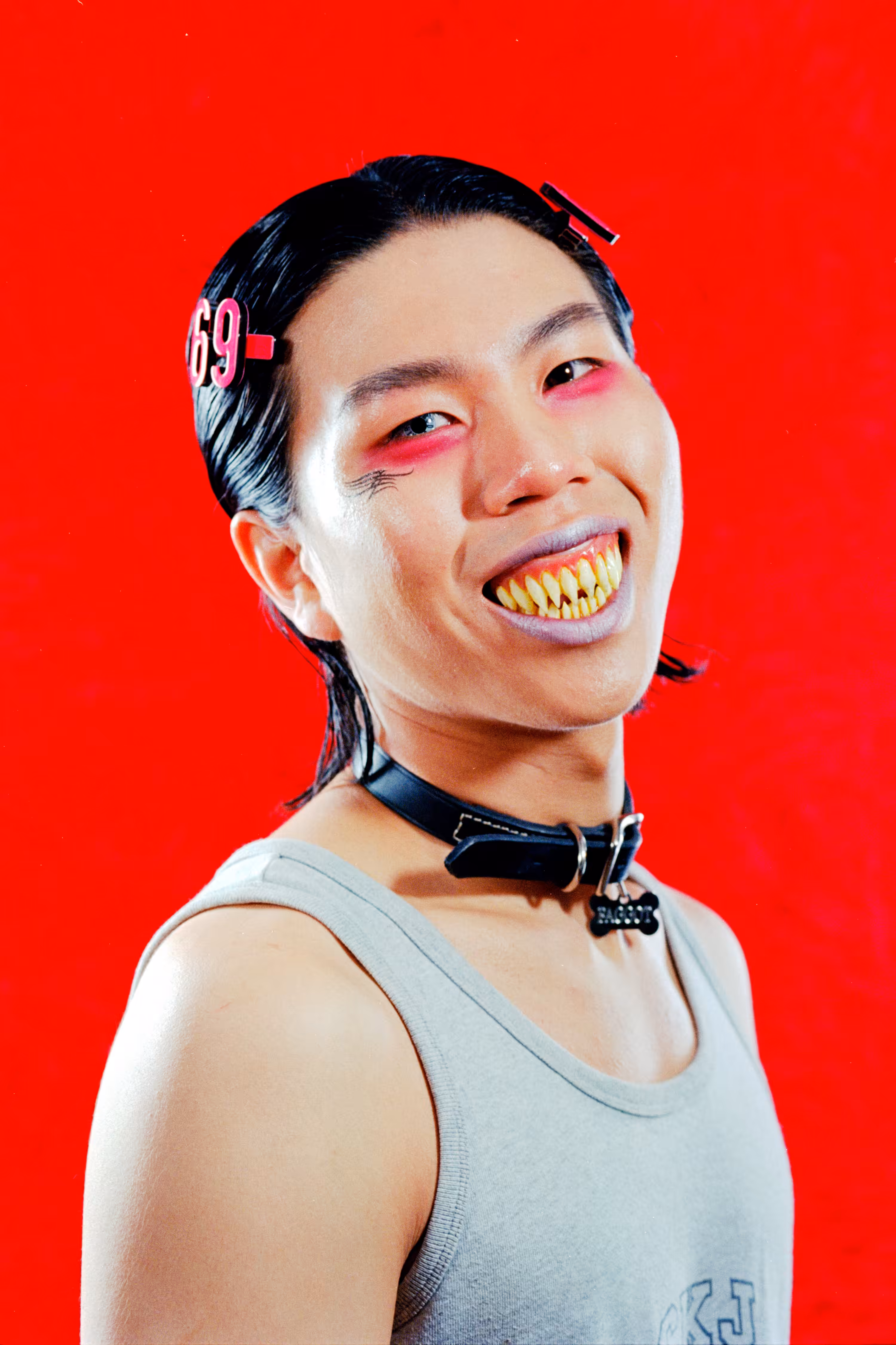 ICONS - Chompers / Ryon Wu