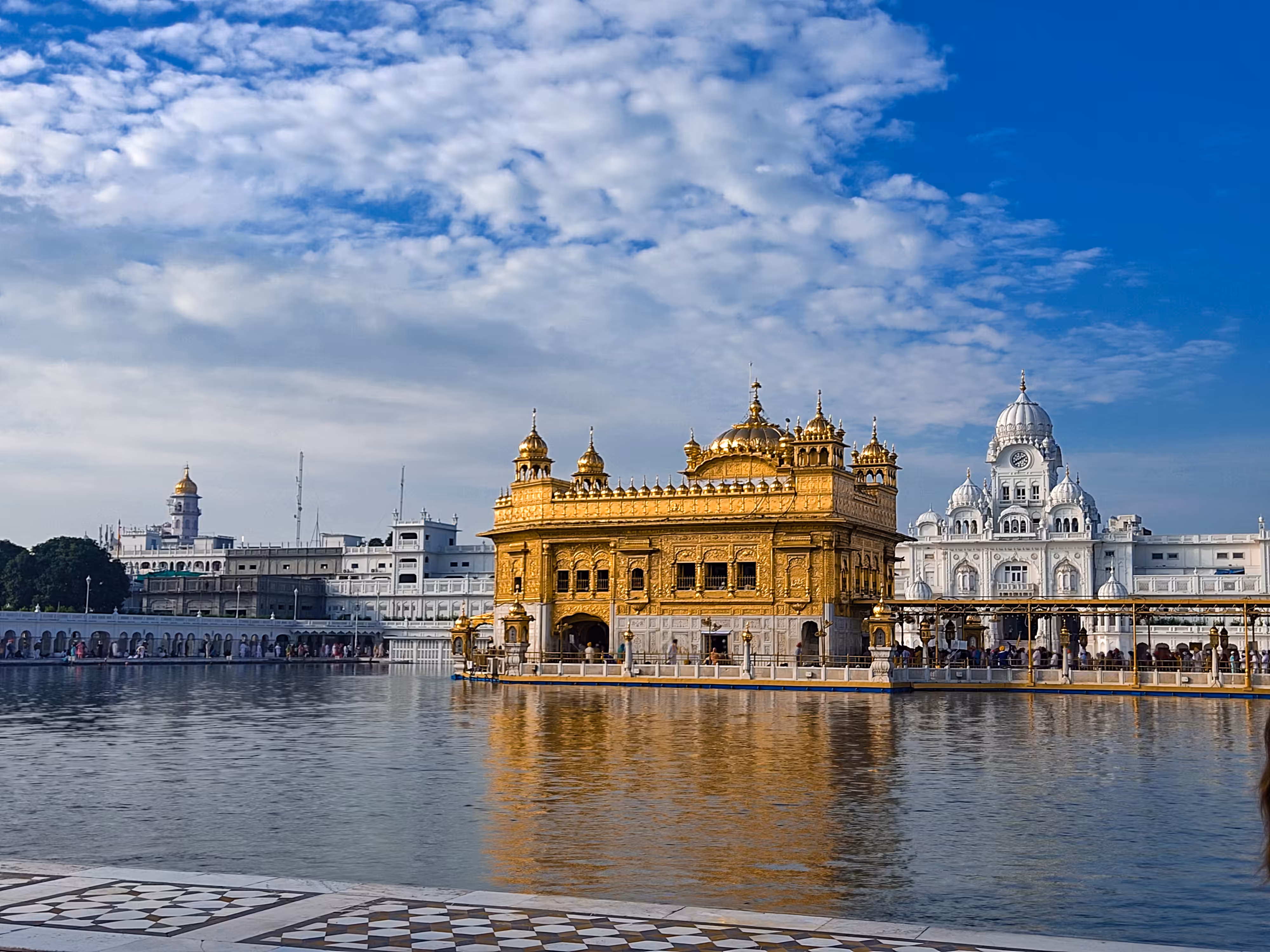 The Golden Temple (GURUDWARA SRI HARMANDIR SAHIB JI) X NFT
