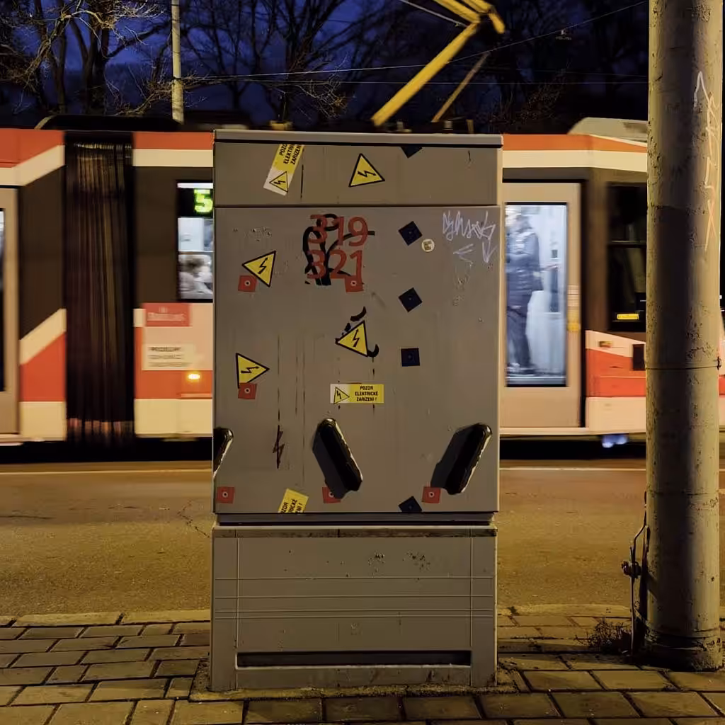 Push, Night