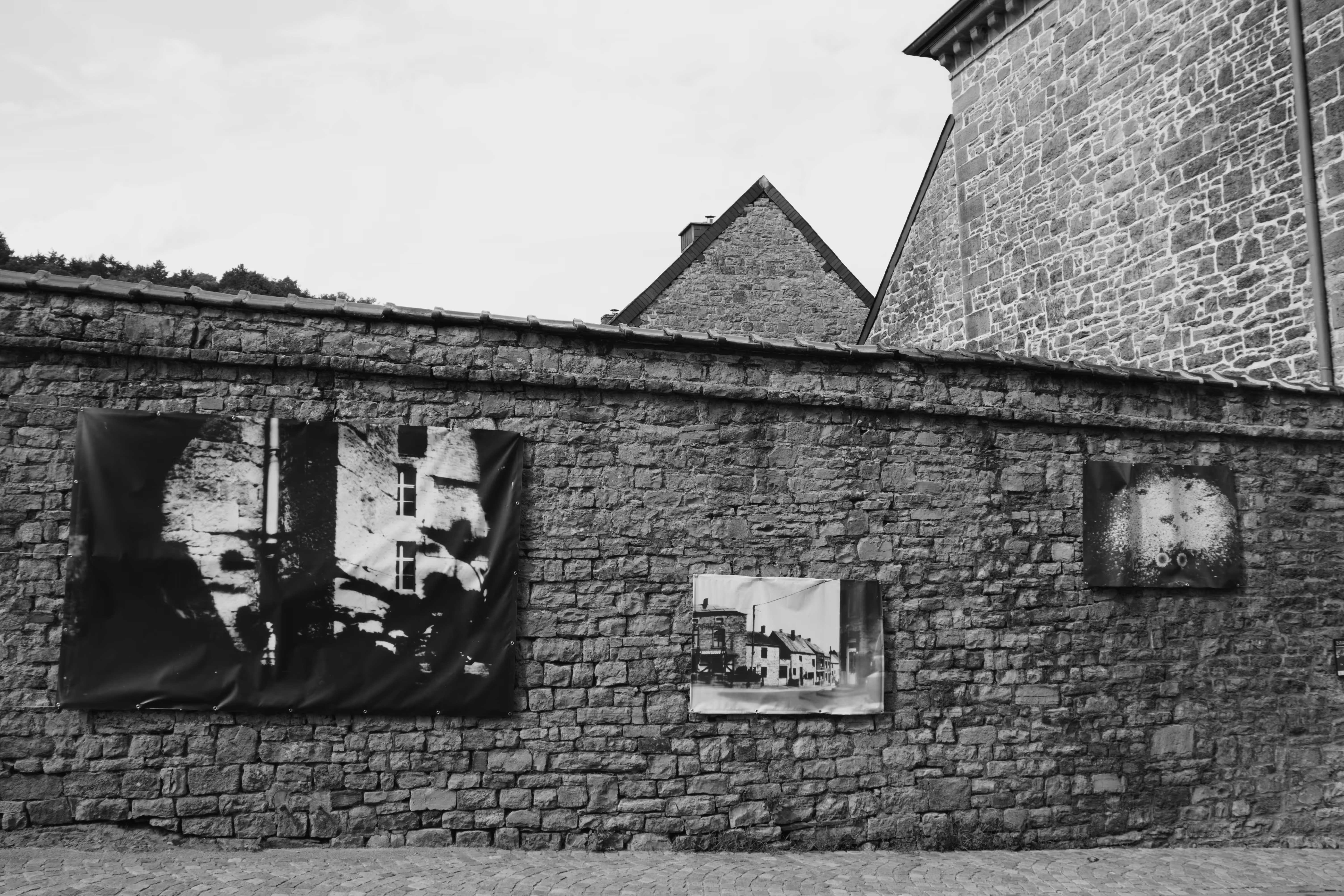unexpected outdoor photo exhibition
