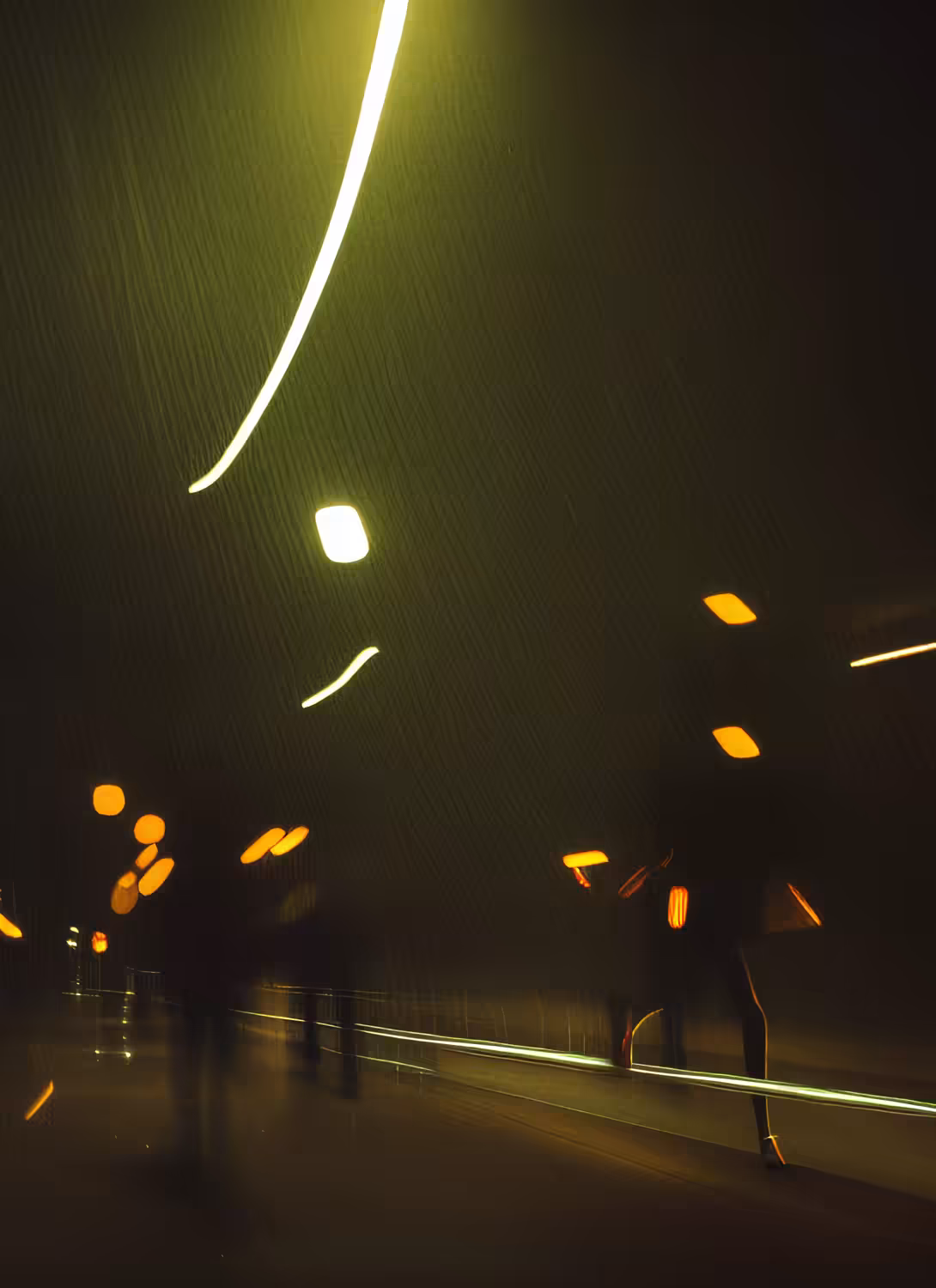Glow 10