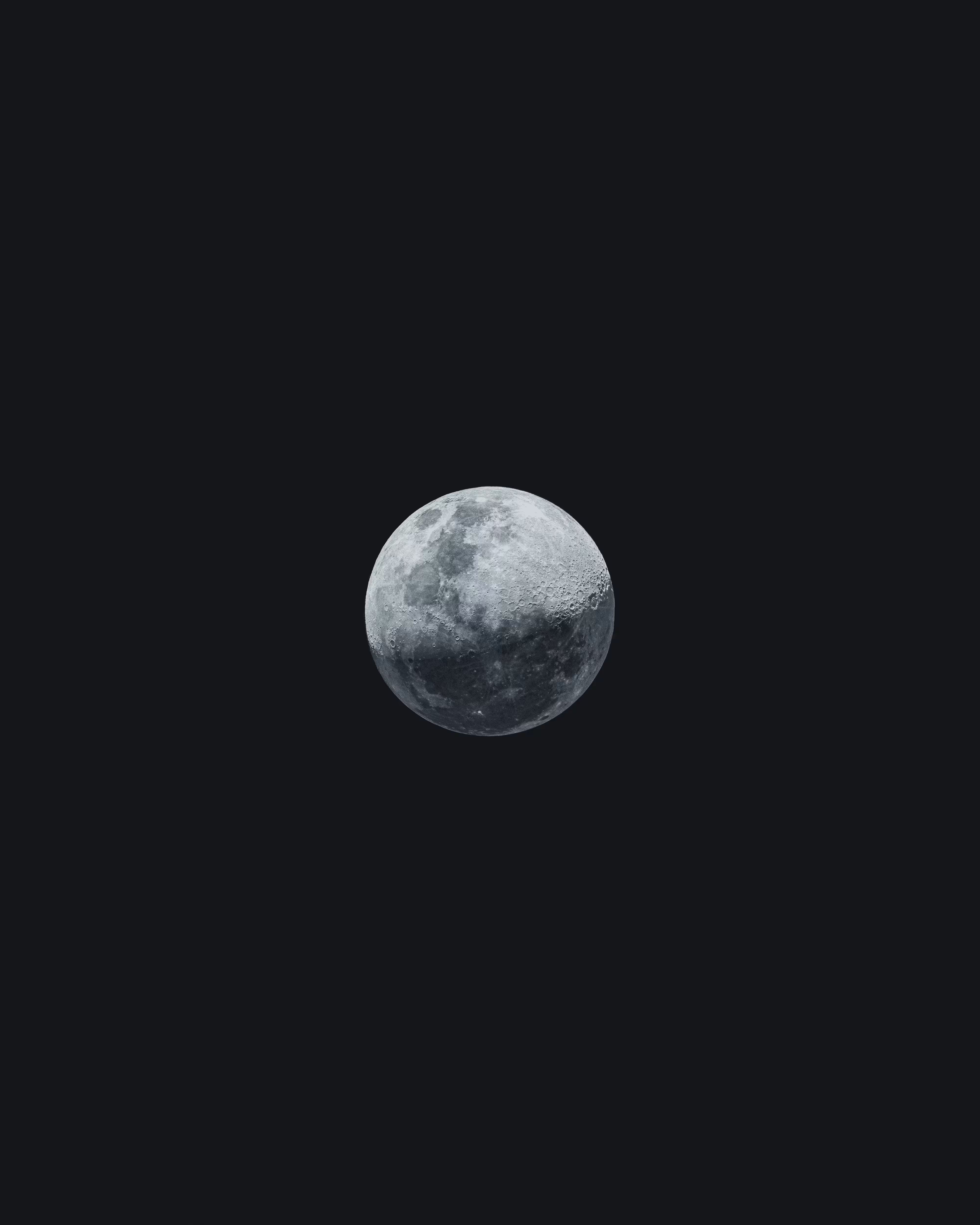 #47. La Luna