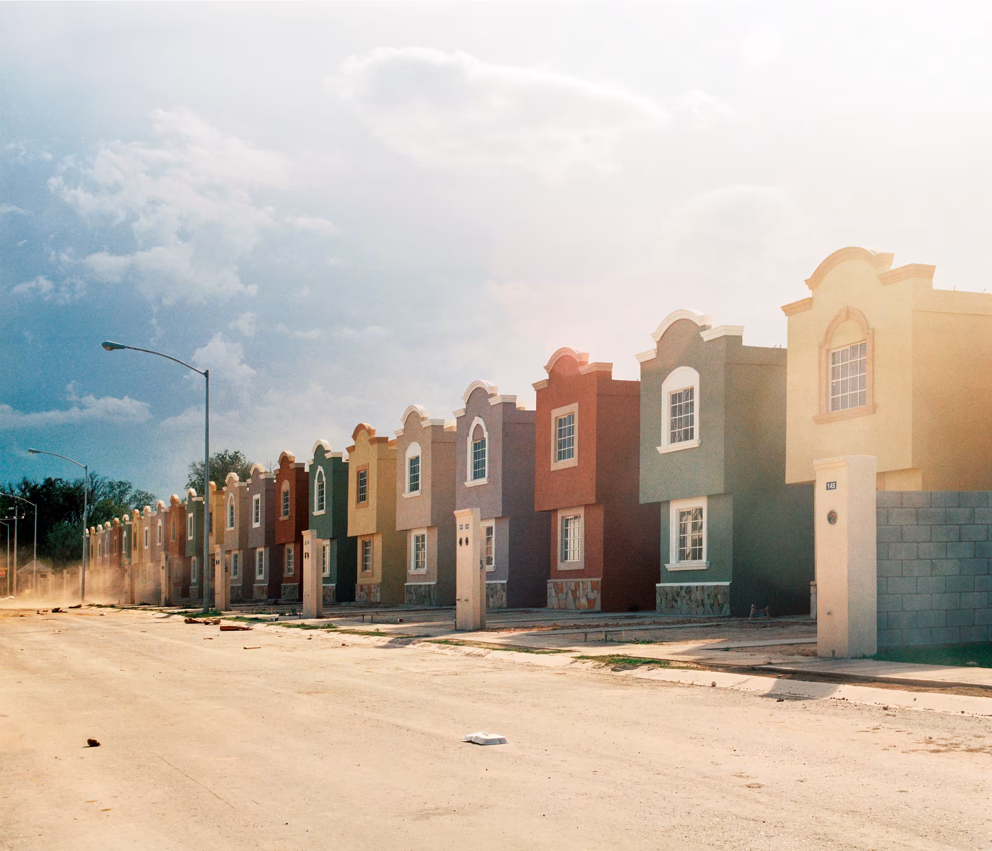 Suburbia Mexicana, Fragmented City #22