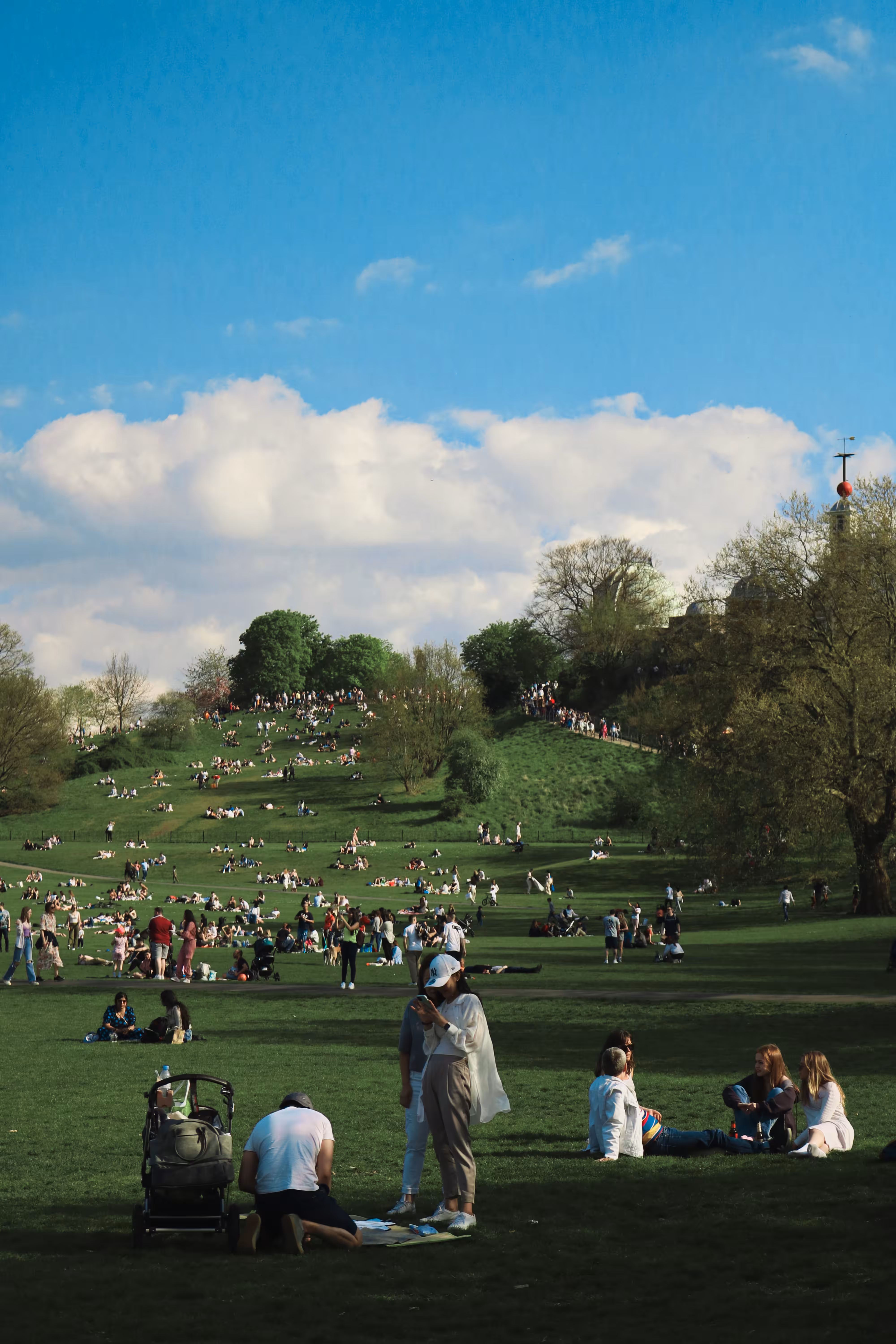 Sun out, Londeners Out