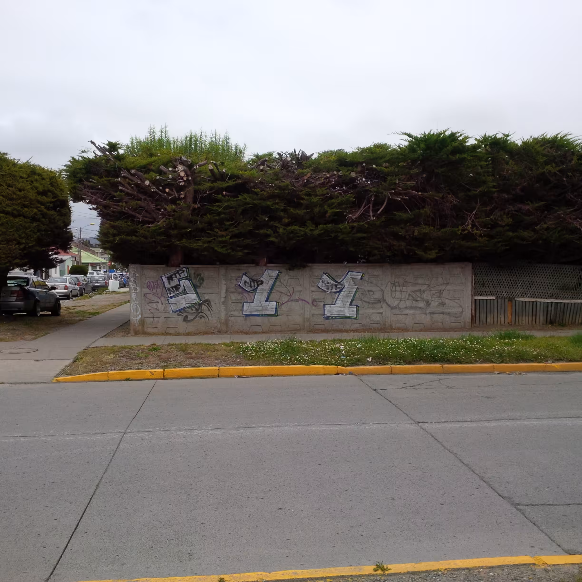street wall down south