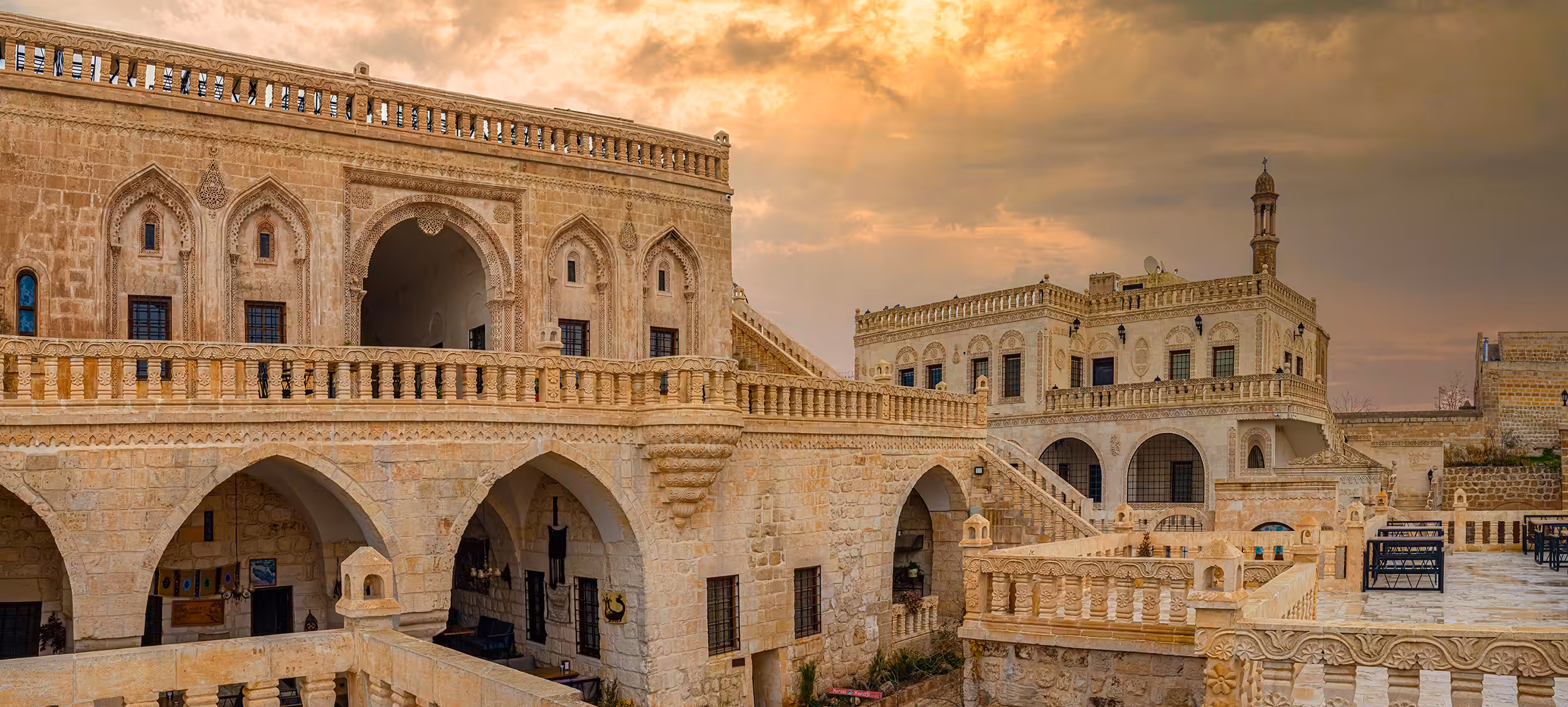 Historical Hırmis Mansion