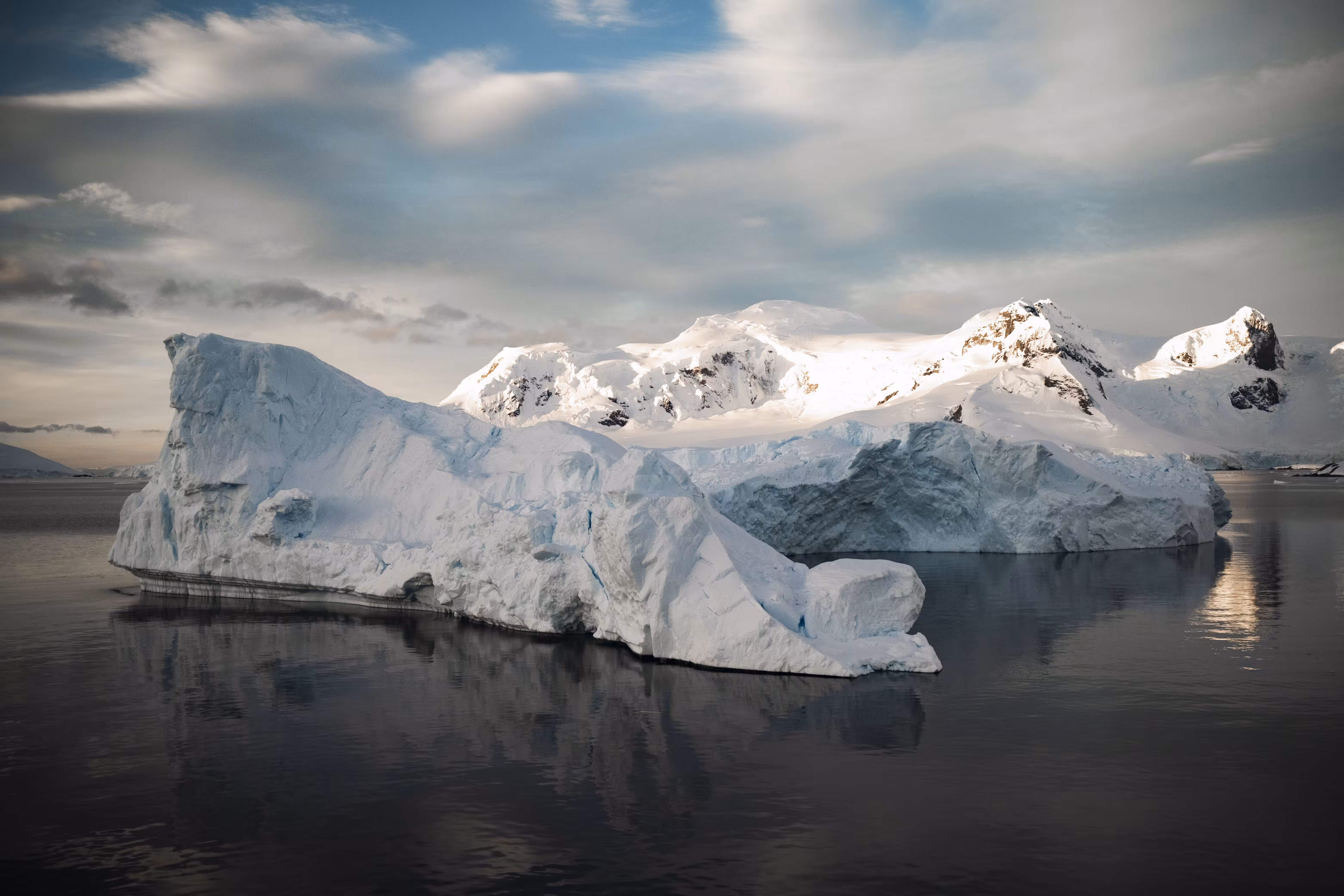 Lands of the Arctic: Land of Ice