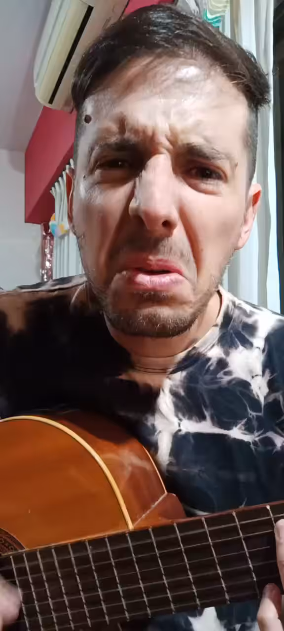 MIKA DAILY MICRO SONGS (MDMS): MDMS #289 (JUGO)