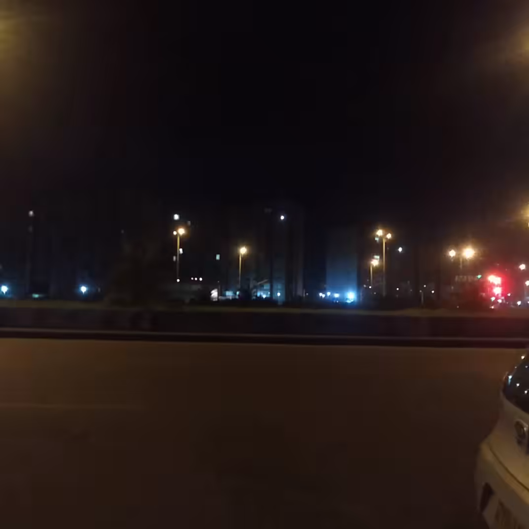 SIMULTANEOUSWINDOW: PARKED IN THE EARLY MORNING