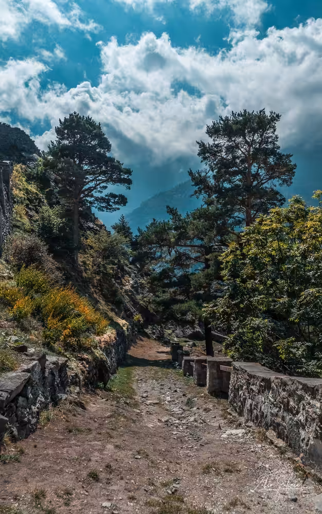 Pathway to Fenestrelle Fort