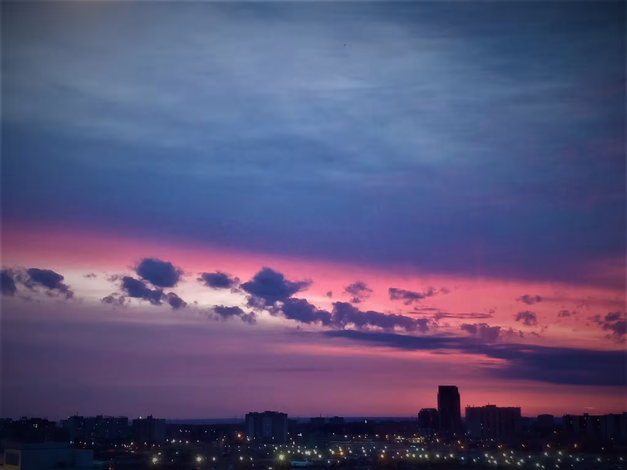 City on another planet - Hic Et traNquillitas