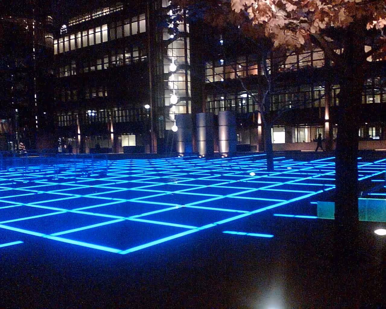 Tron like