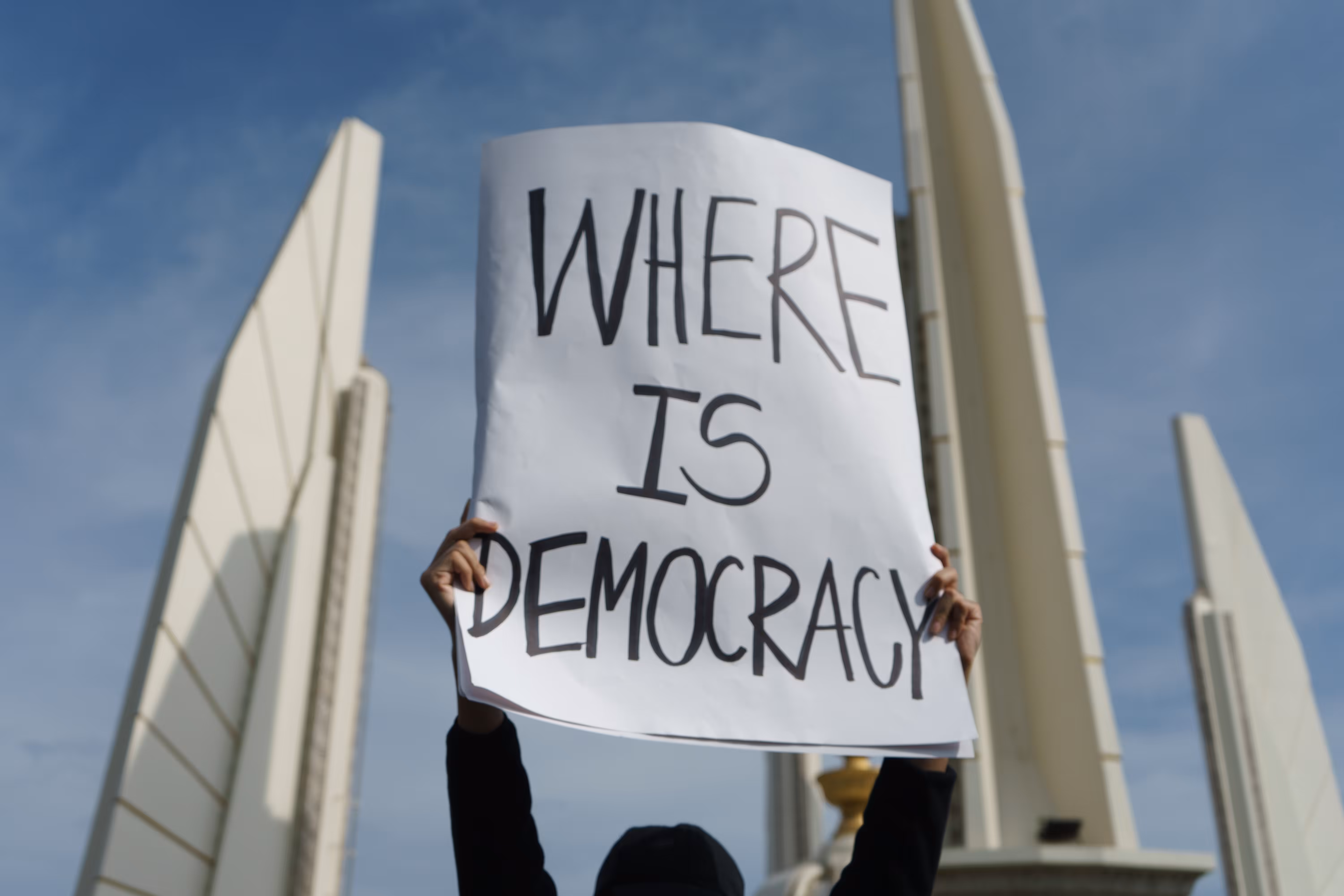 The (Where is) Democracy (?) Monument