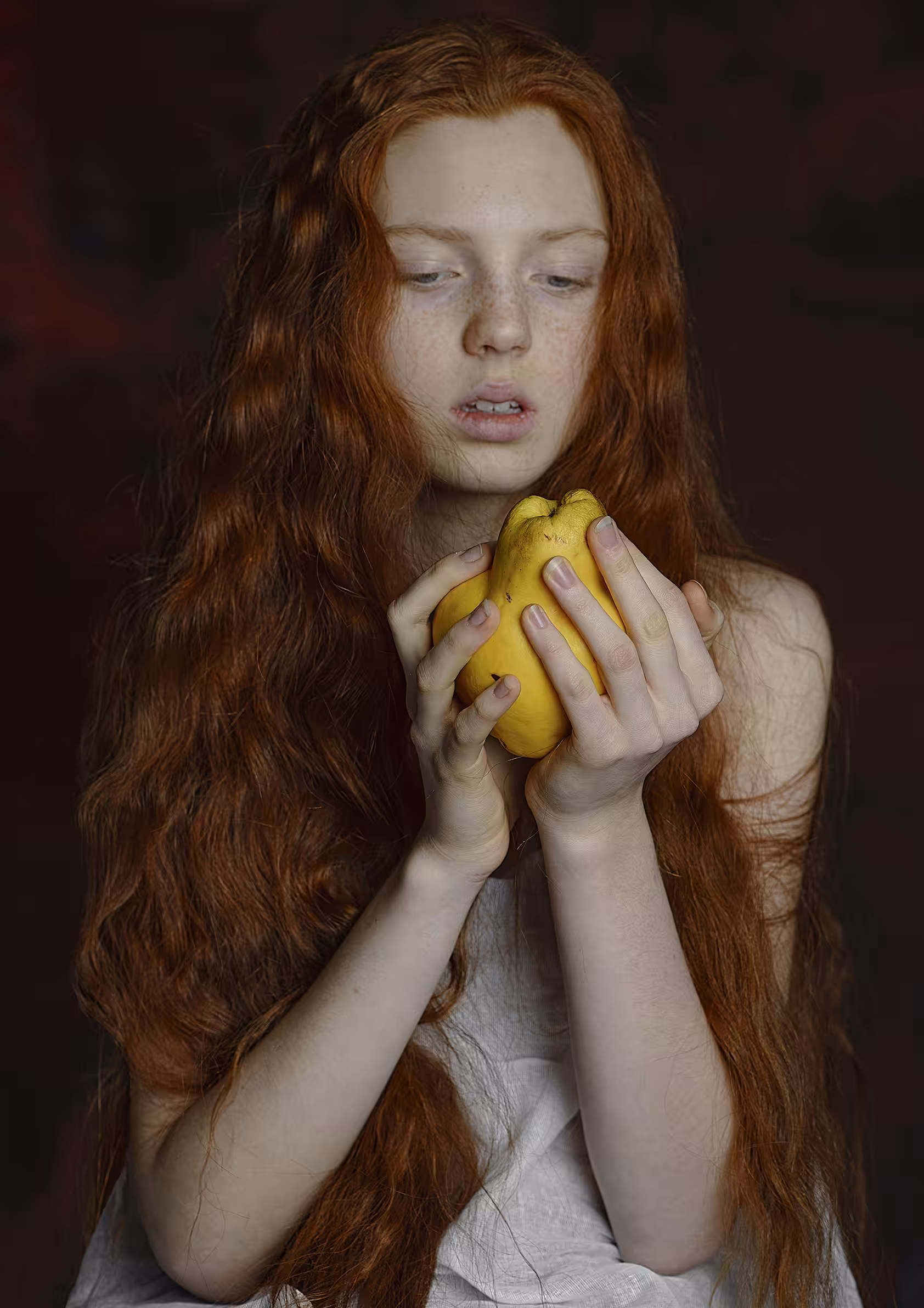 Elena. Portrait with quince.