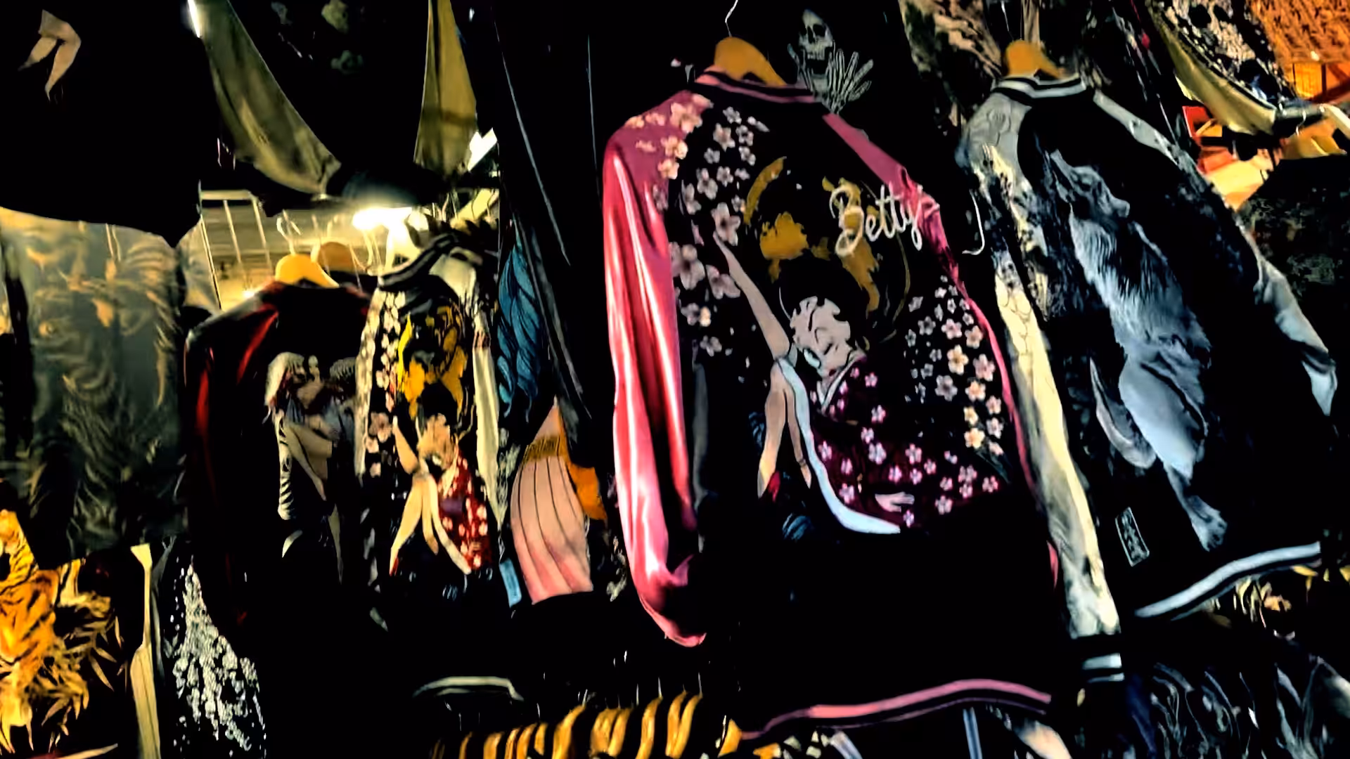 Ueno Ameyoko 204