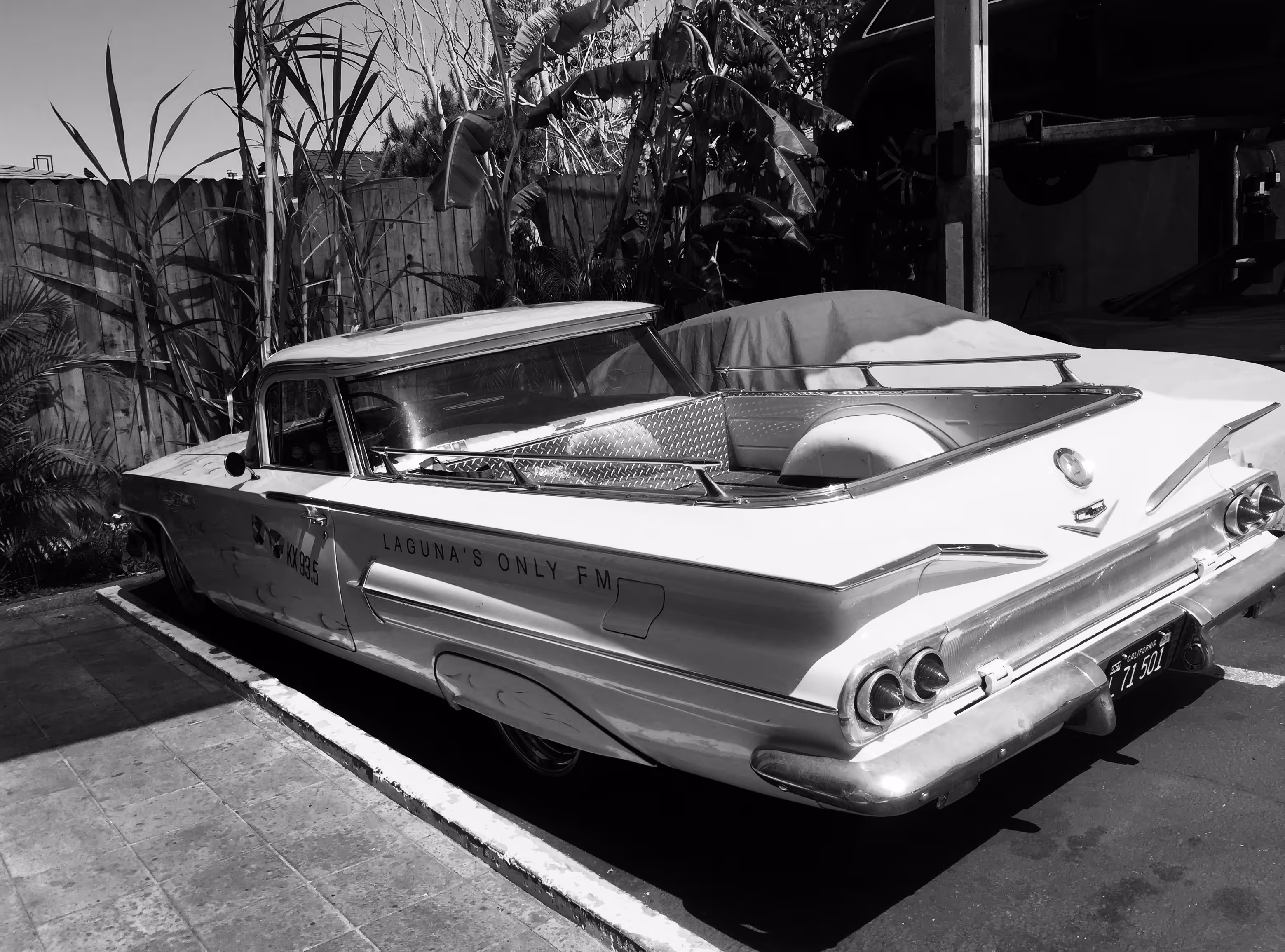 Objkt #32 classic convertible