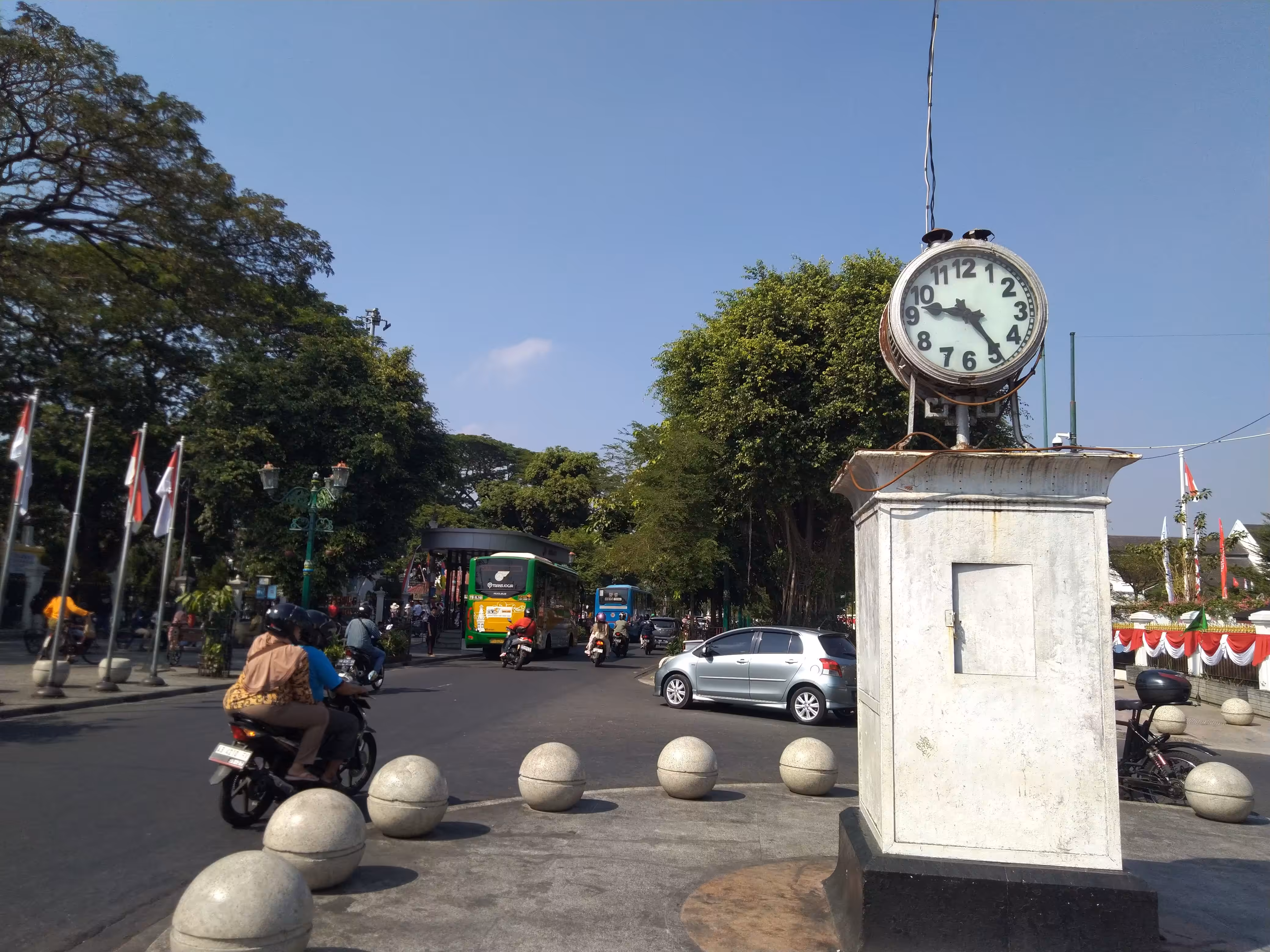 Kelas Kreatif Bentara: Jam bersejarah