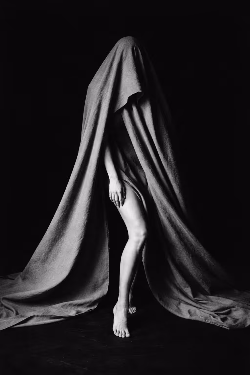 Veil as Gesture