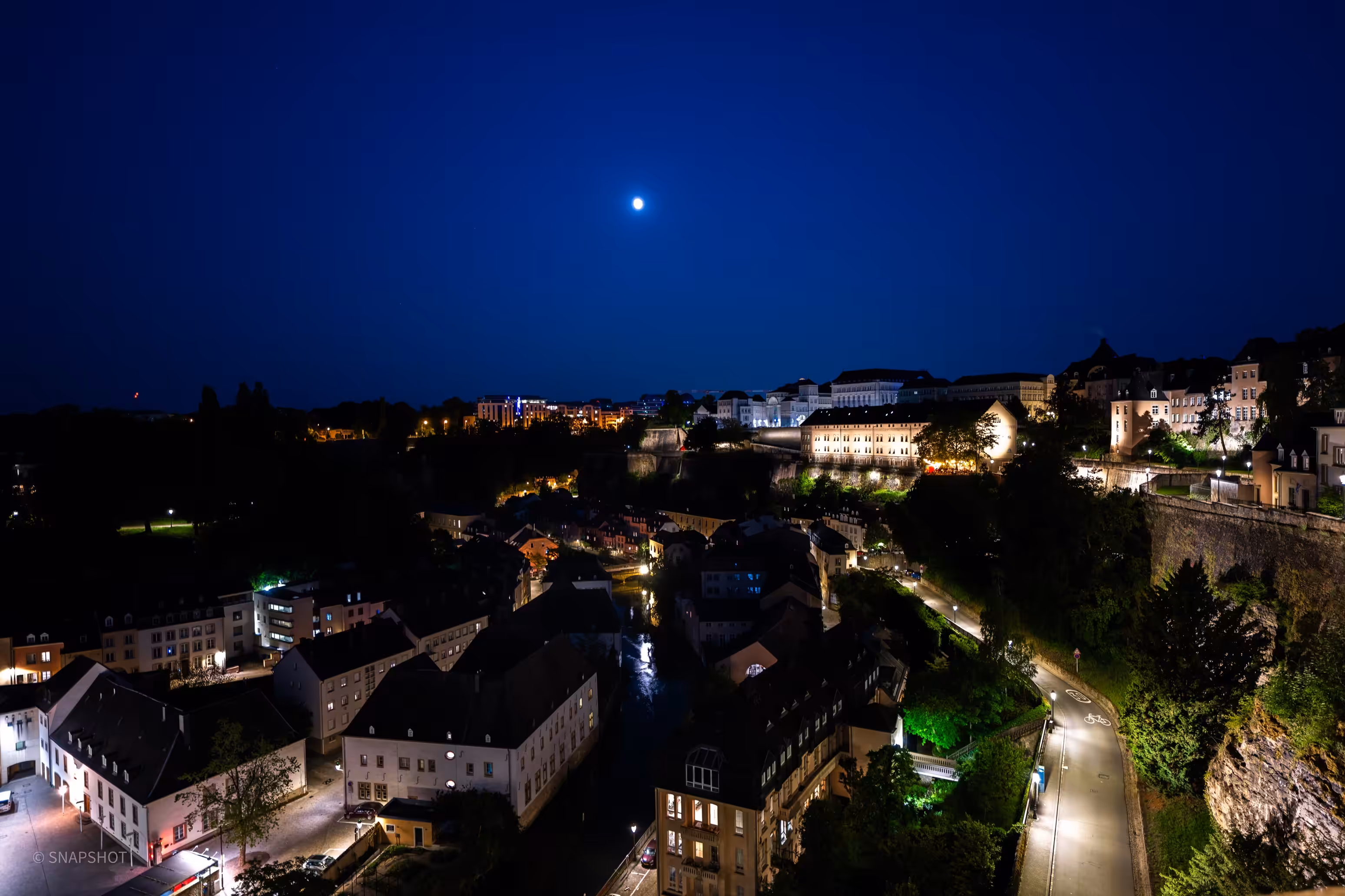 NIGHWALK: NITELITE