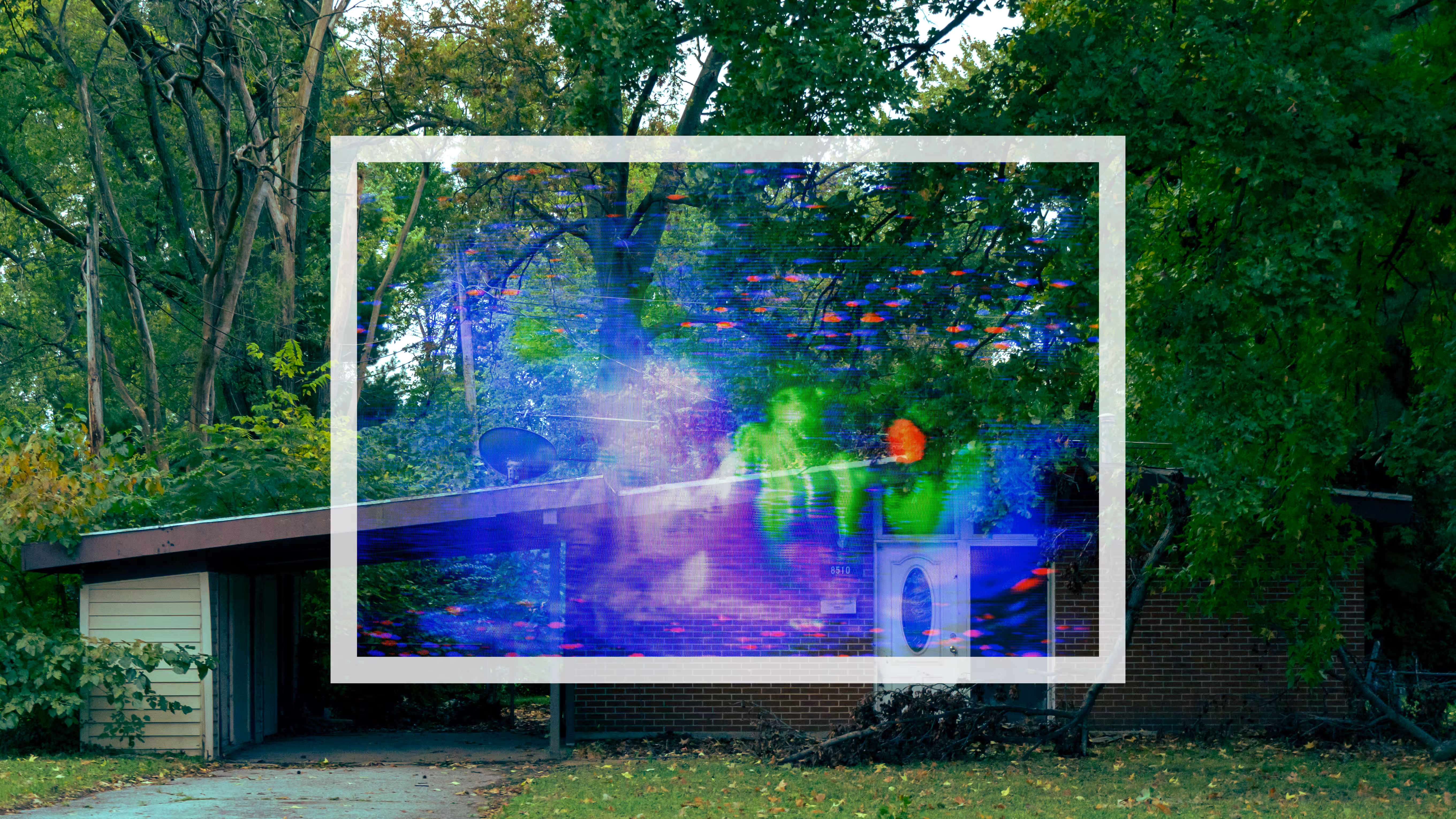 GLITCH HOUSE #0000