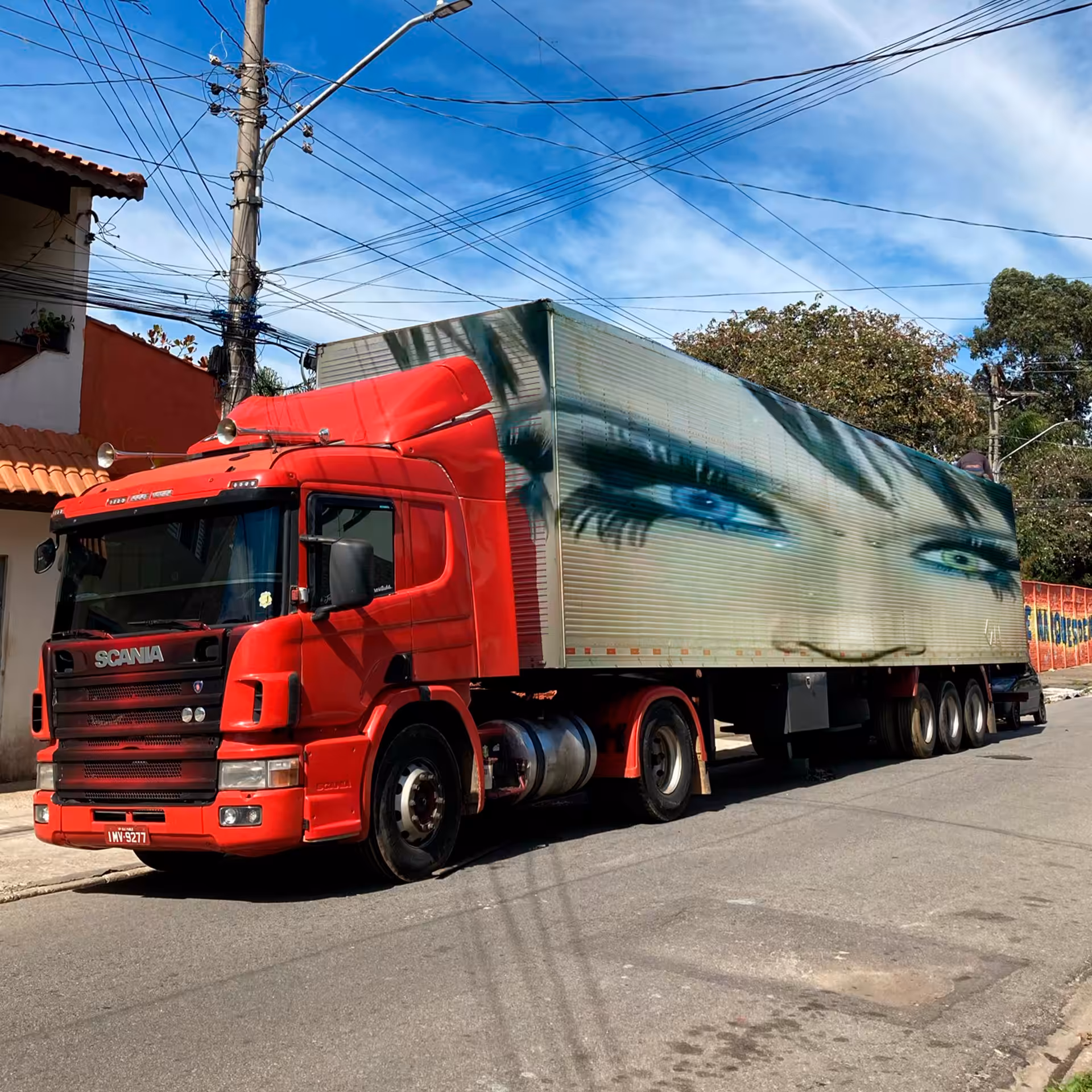  Tandera eyes on the truck
