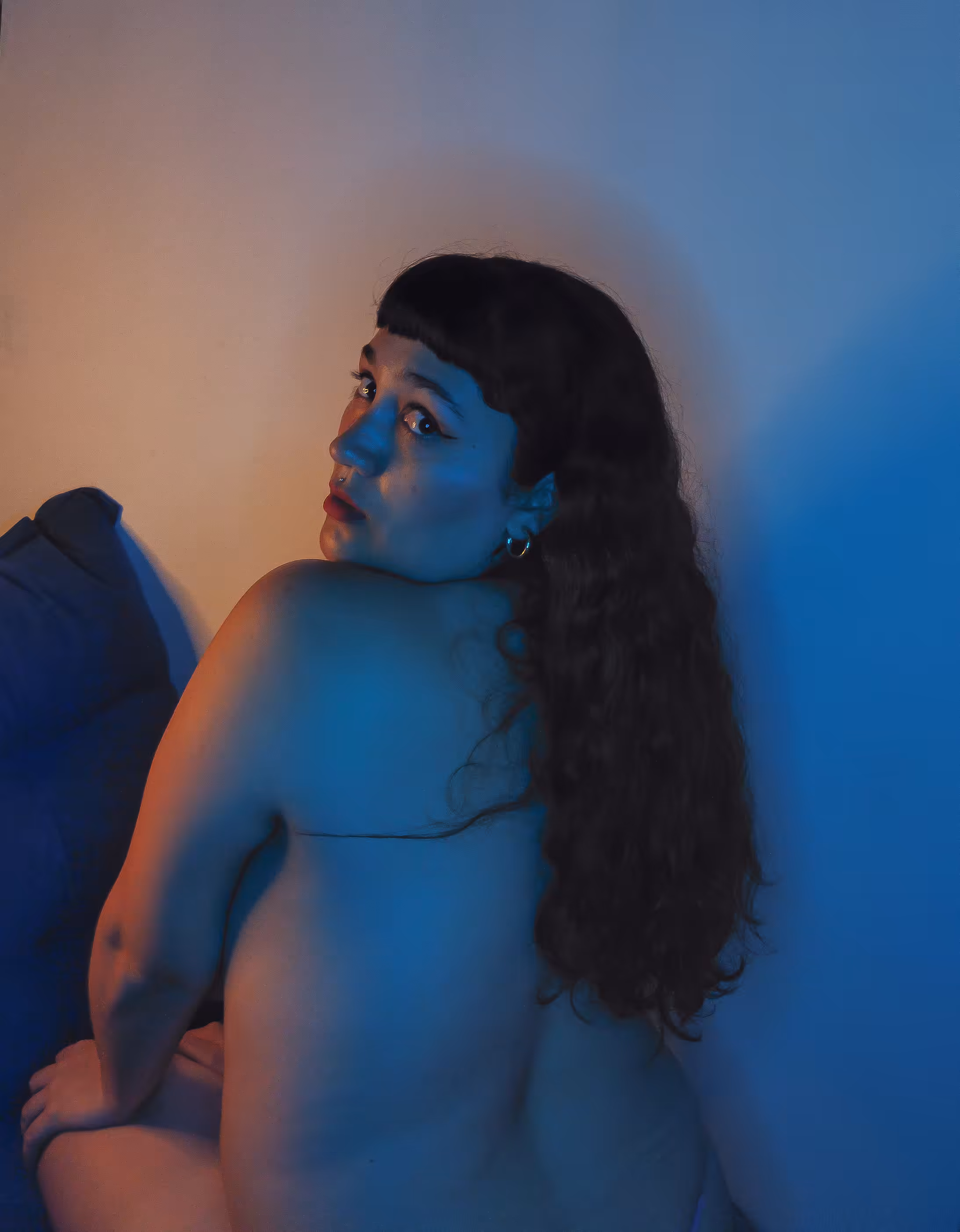 Self-exploration: Look at me