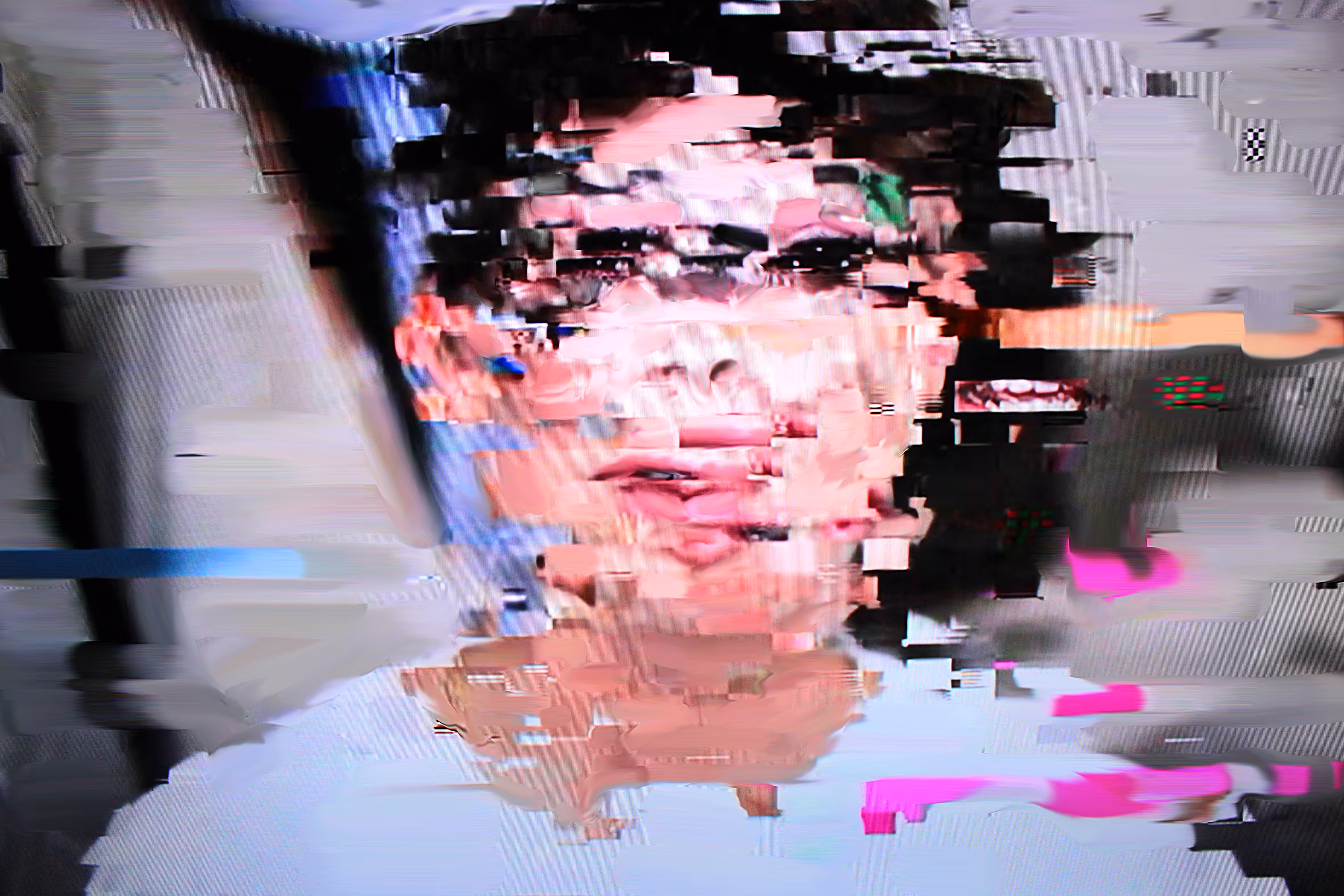 Android Plaza - Hollywood Beauty