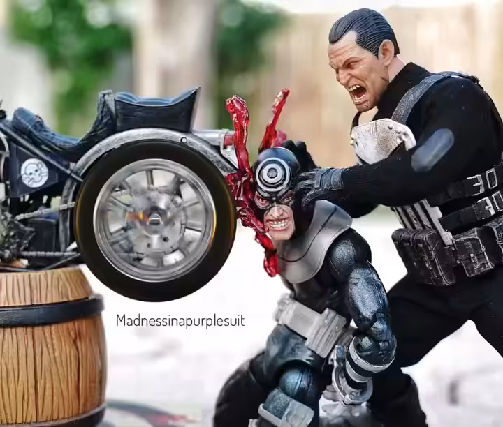 #13 - Punisher vs Bullseye