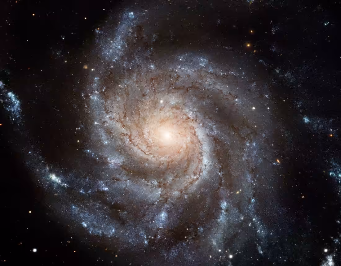 Largest ever galaxy portrait - stunning HD image of Pinwheel Galaxy