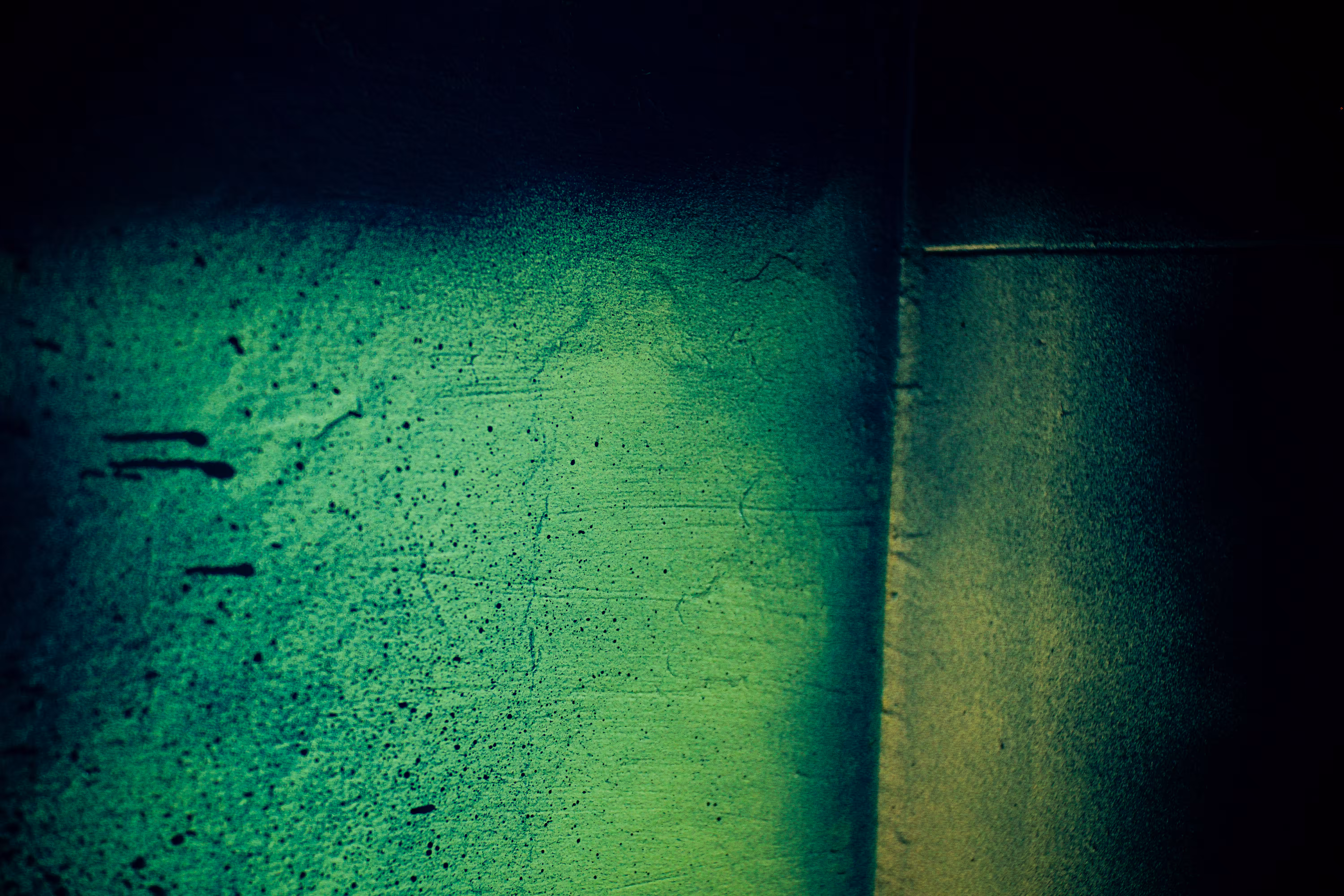 Around the corners (4)