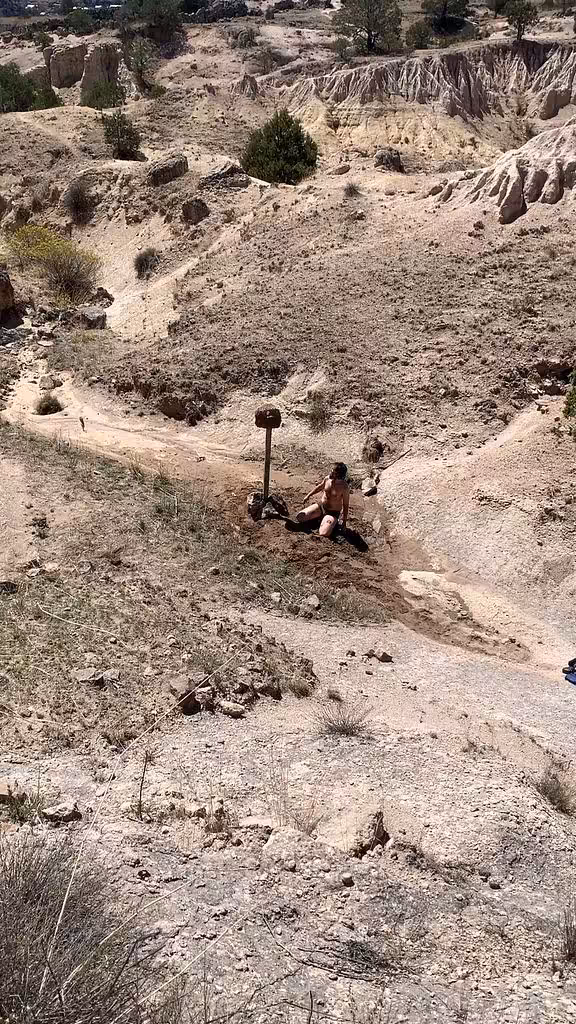 Antimonumento Chabochi Reel recortado de 3 minutos para audiencias contemporáneas