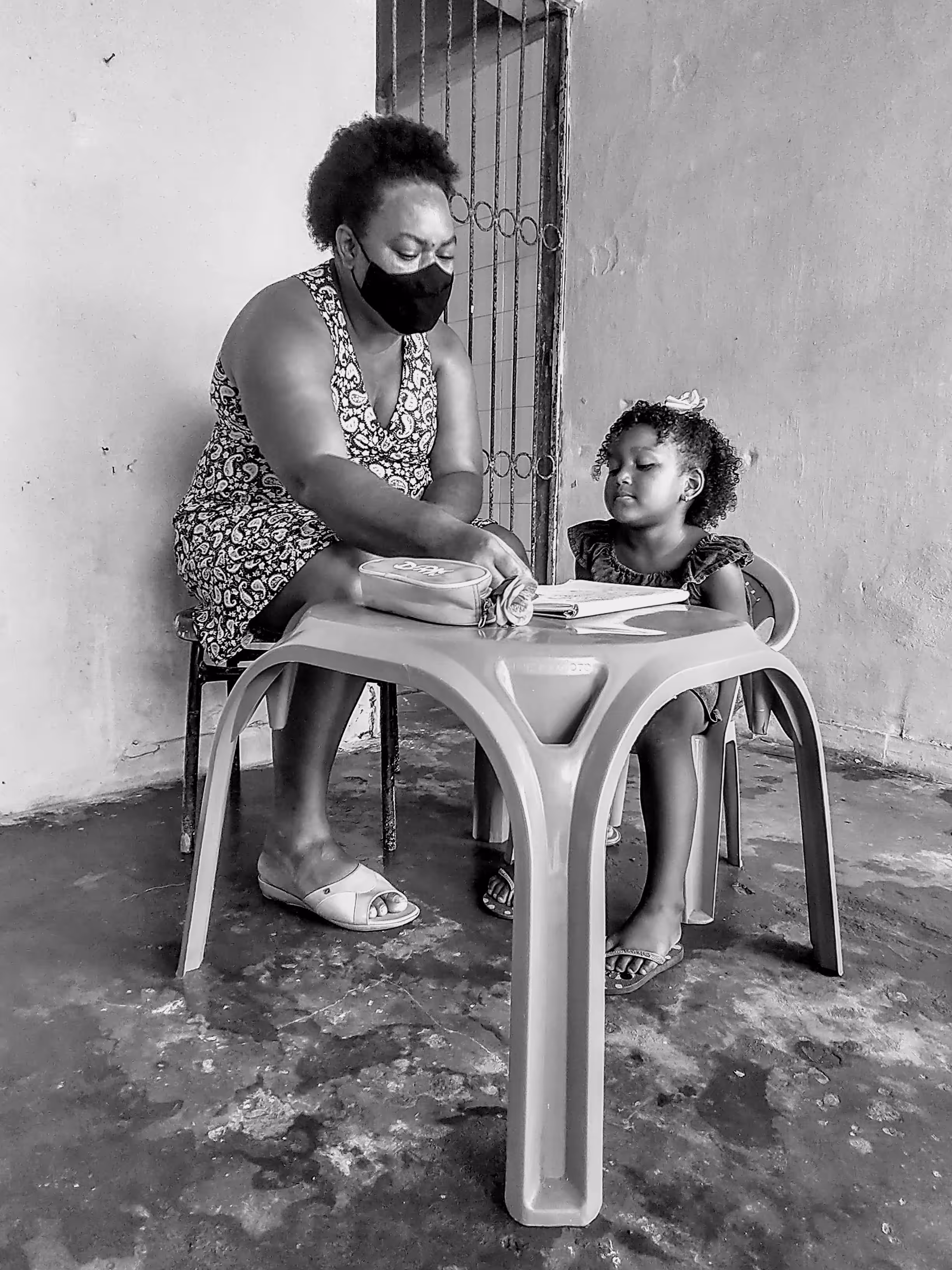 To love is... Unconditional education from mother to daughter
