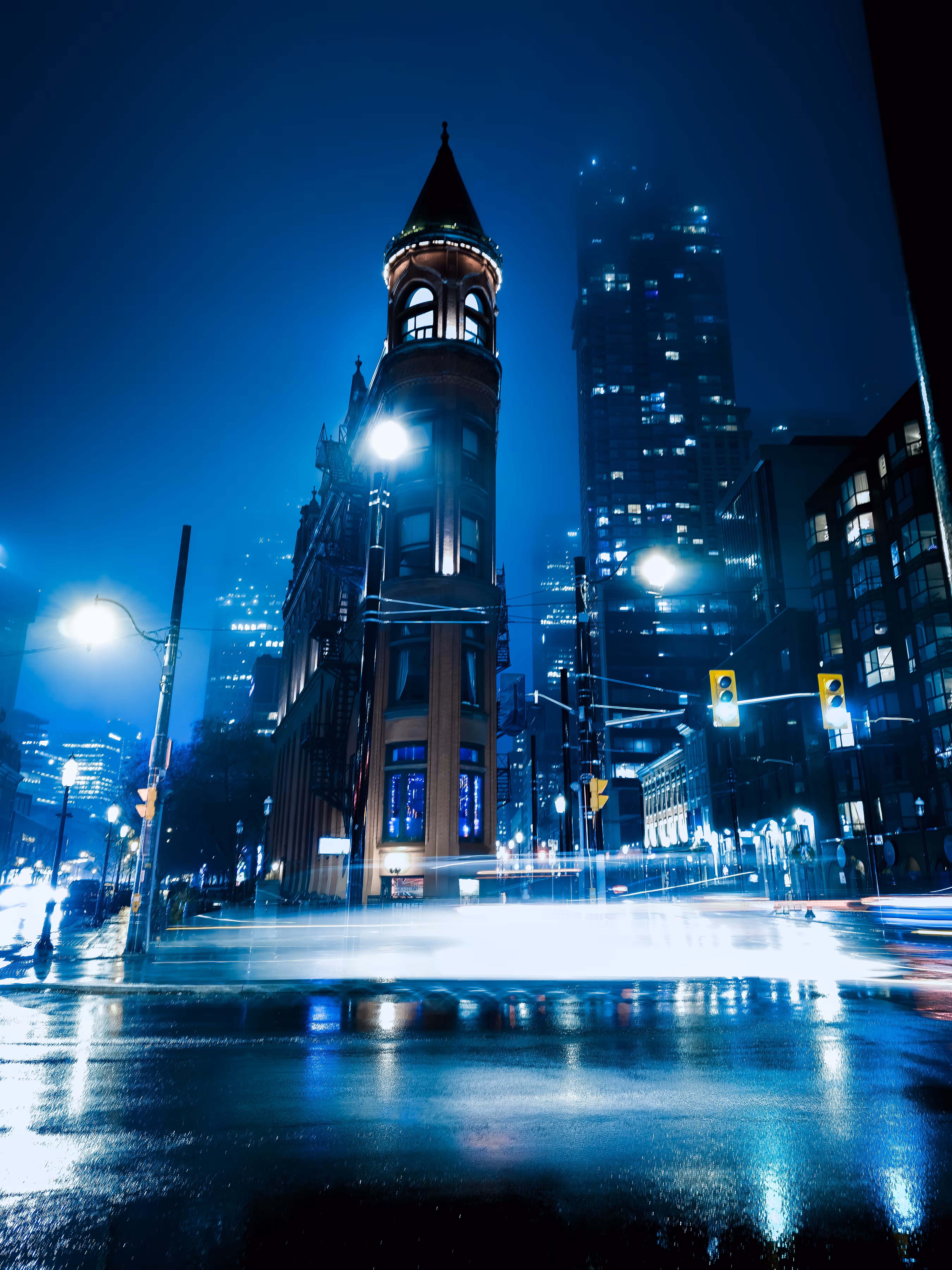 One Foggy Night 