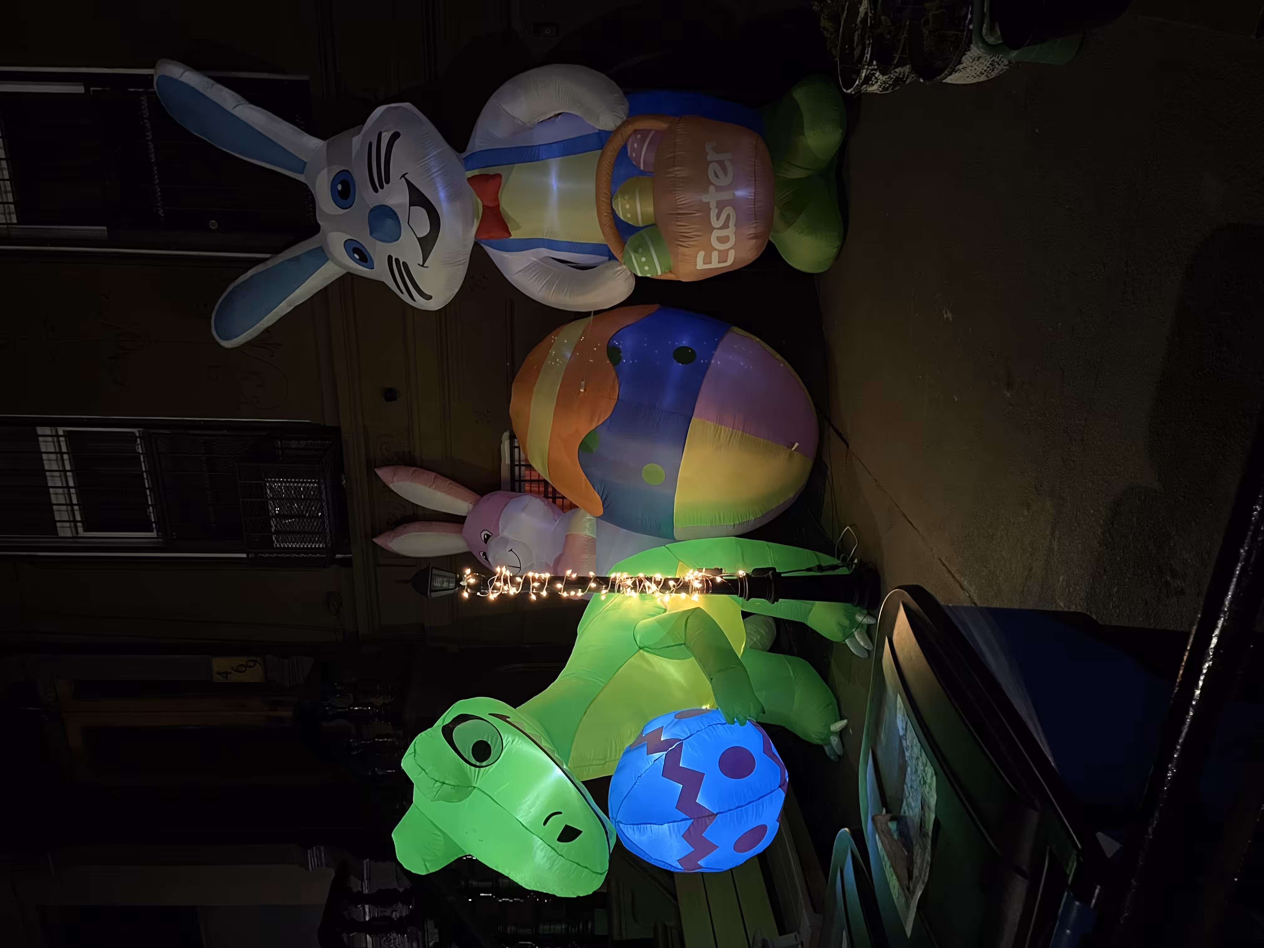 🦖🥚🐰